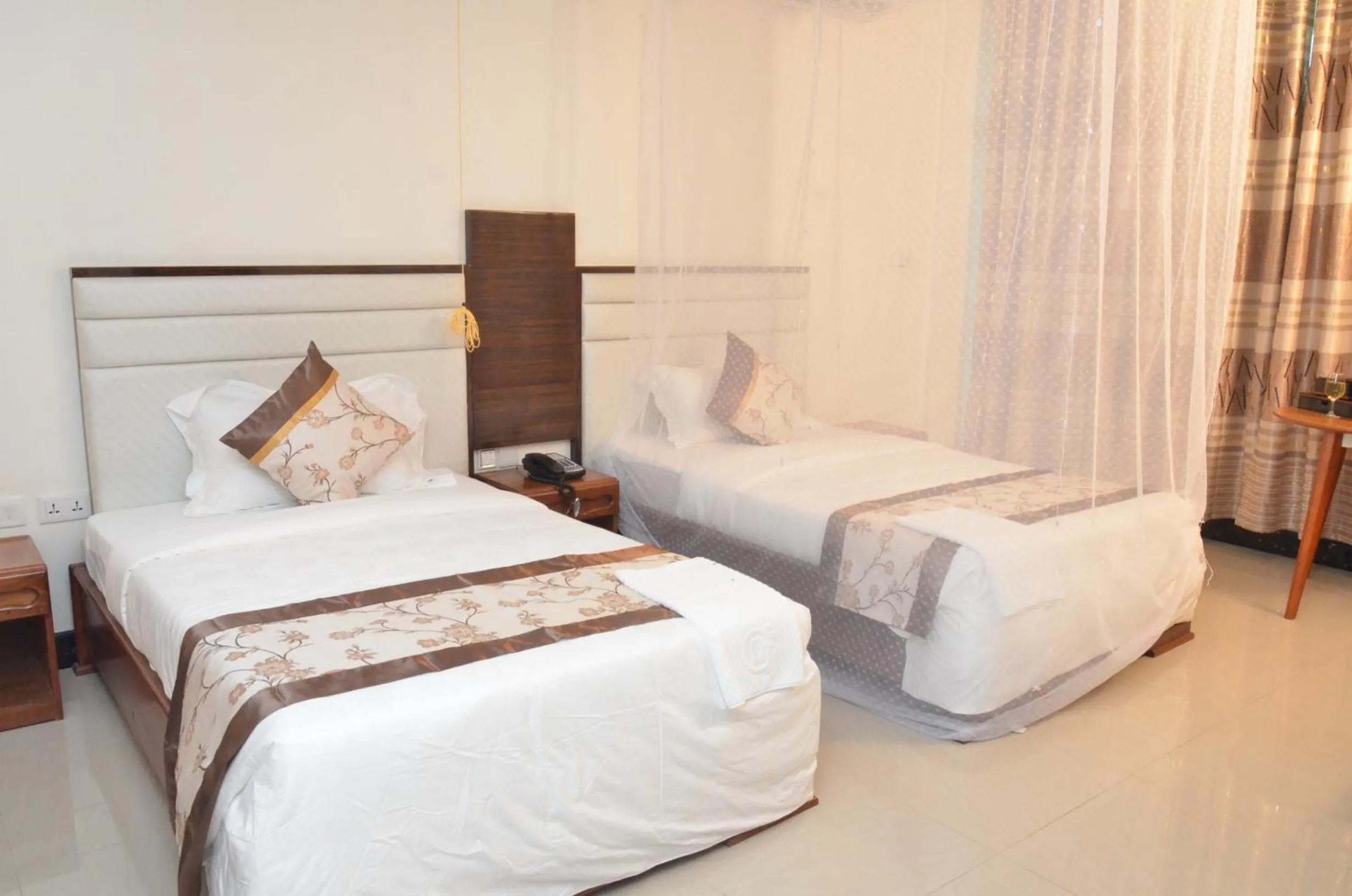 bunk bed, Bed in Nefaland Hotel