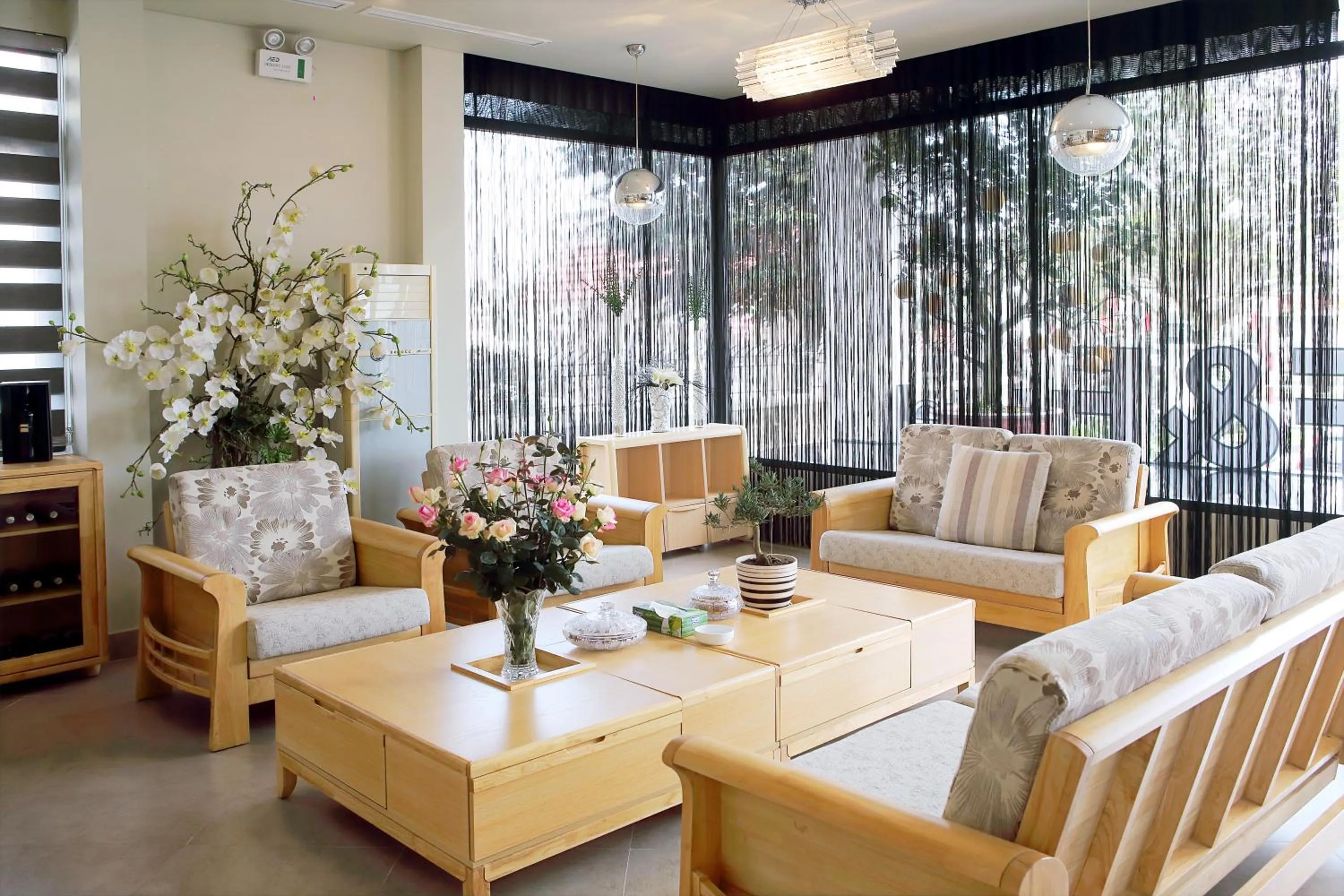 Living room in F & F Hotel