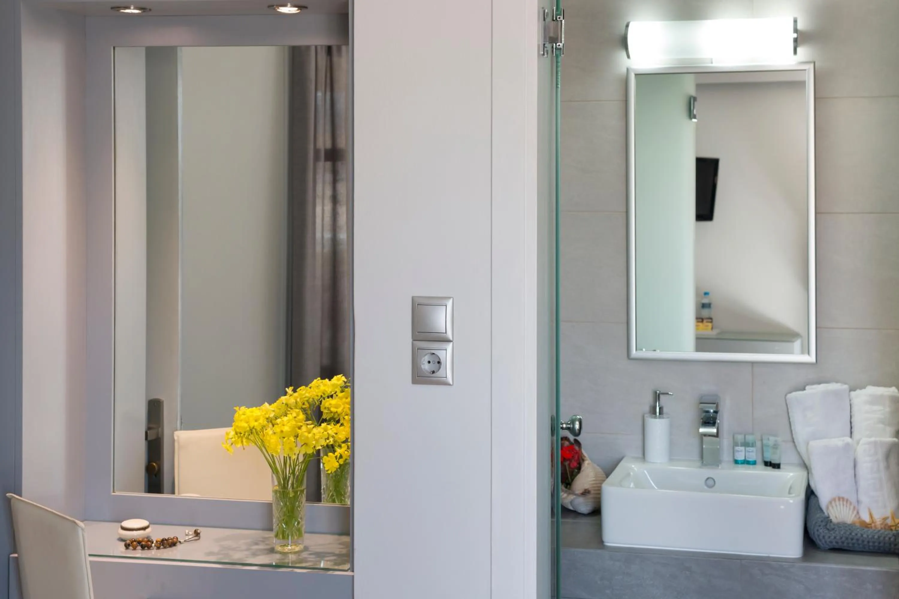 Bathroom in Esperance 2