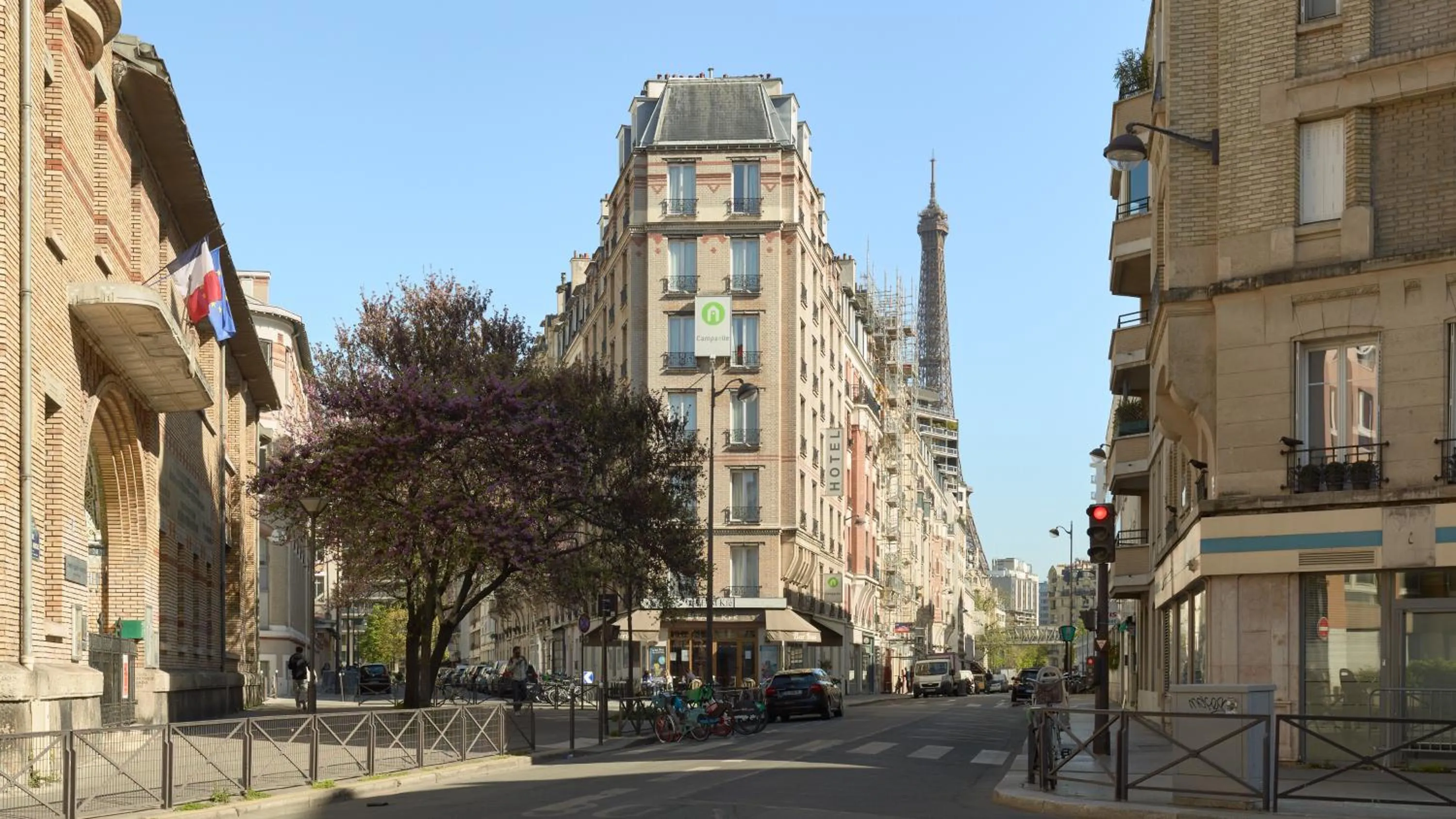 Property building in Campanile PRIME - Paris 15 Tour Eiffel