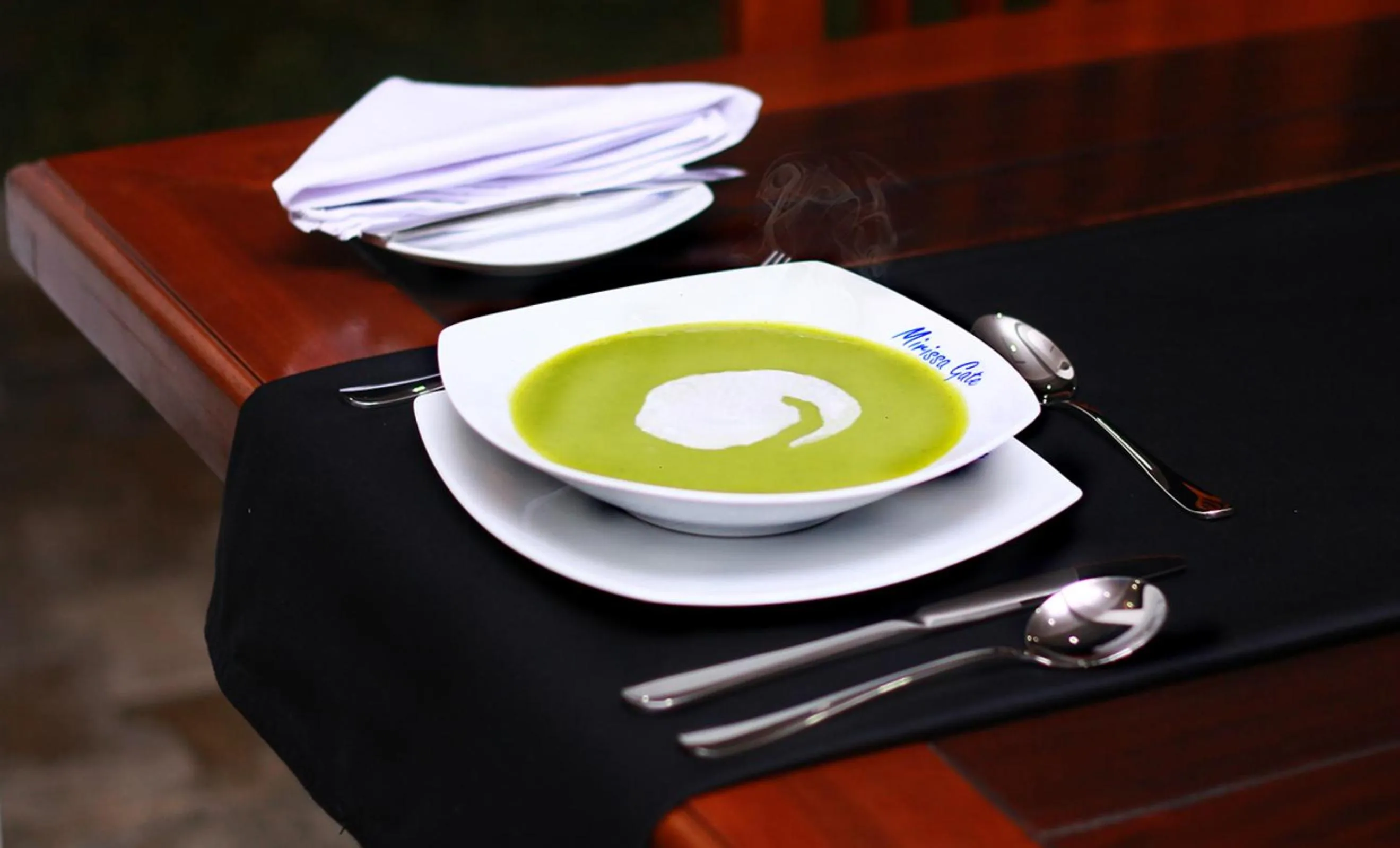 Restaurant/places to eat in Mirissa Gate Resort