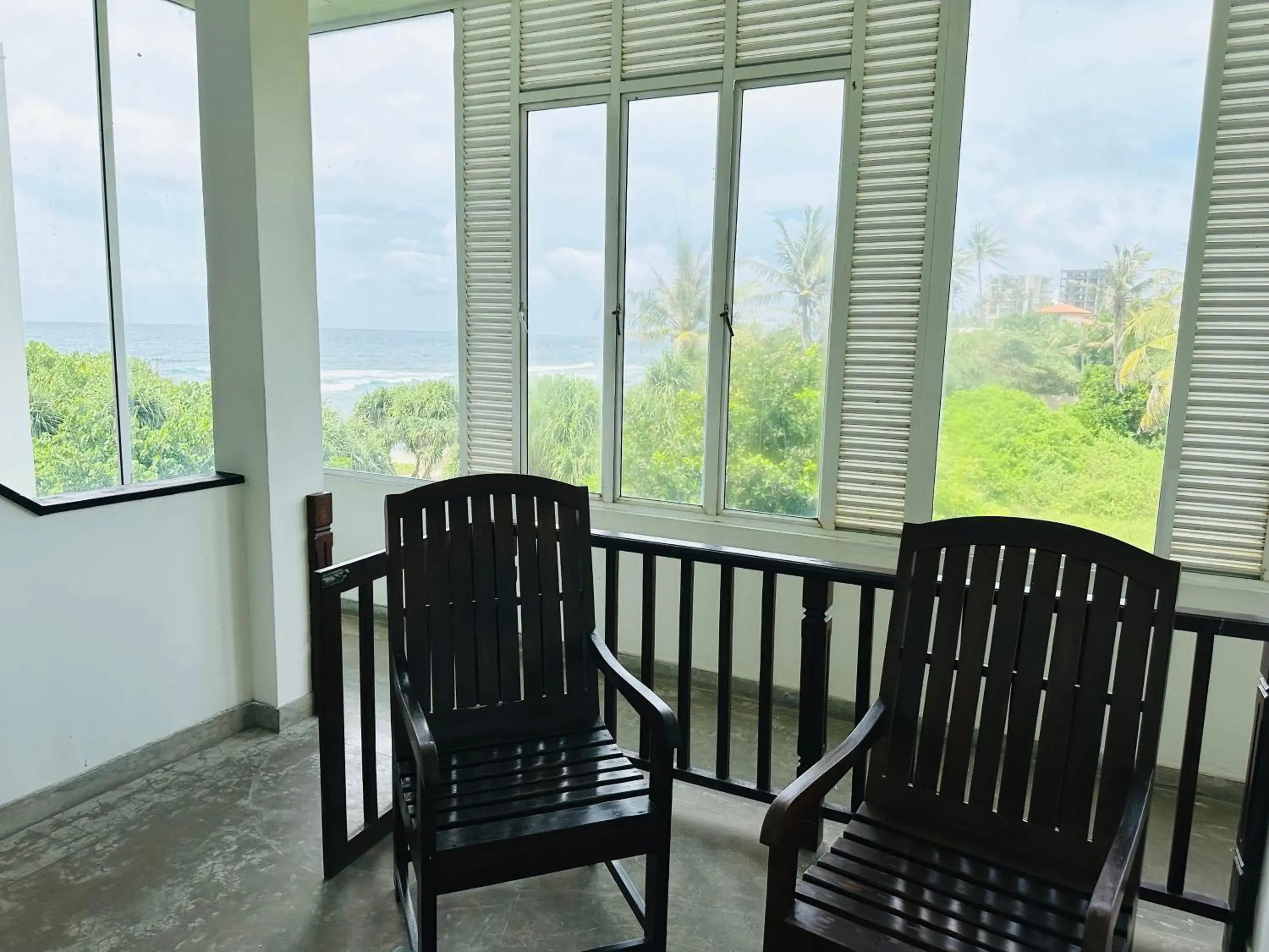 Superior Room with Balcony & Terrace (Partial Sea View) in Mirissa Gate Resort Superior Room with Balcony & Terrace (Partial Sea View) in Mirissa Gate Resort