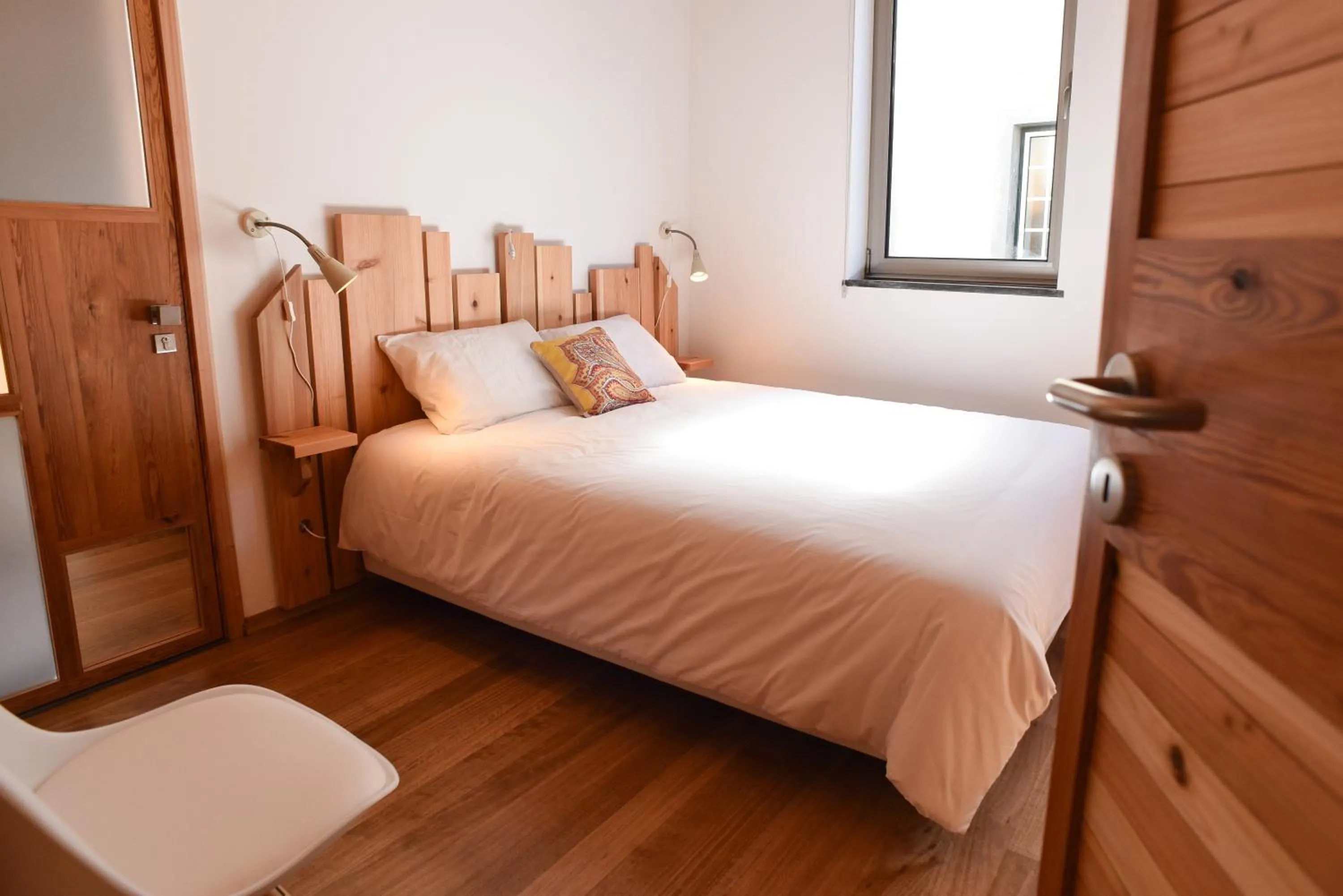 Bed in Porto Pim Bay