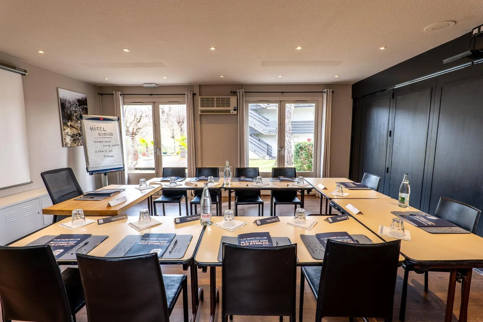 Business facilities in Kyriad Digne-Les-Bains