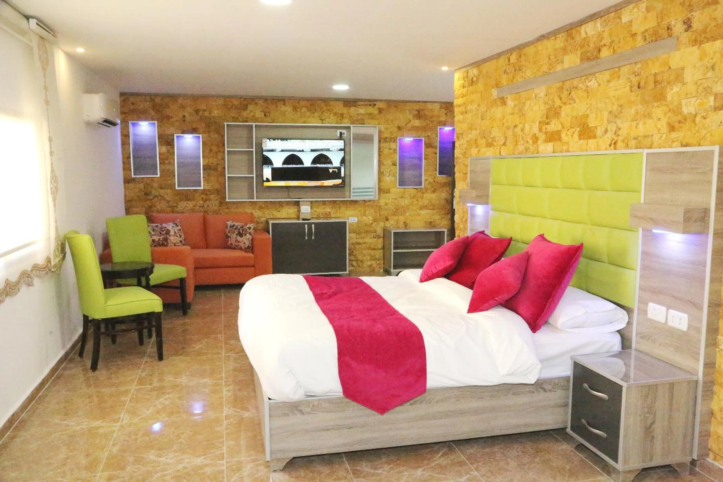 City view, Bed in Petra Sella Hotel