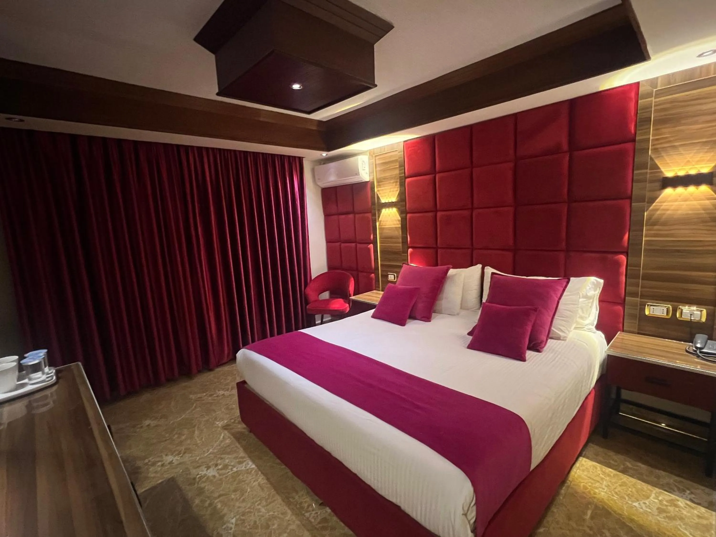 Bed in Petra Sella Hotel