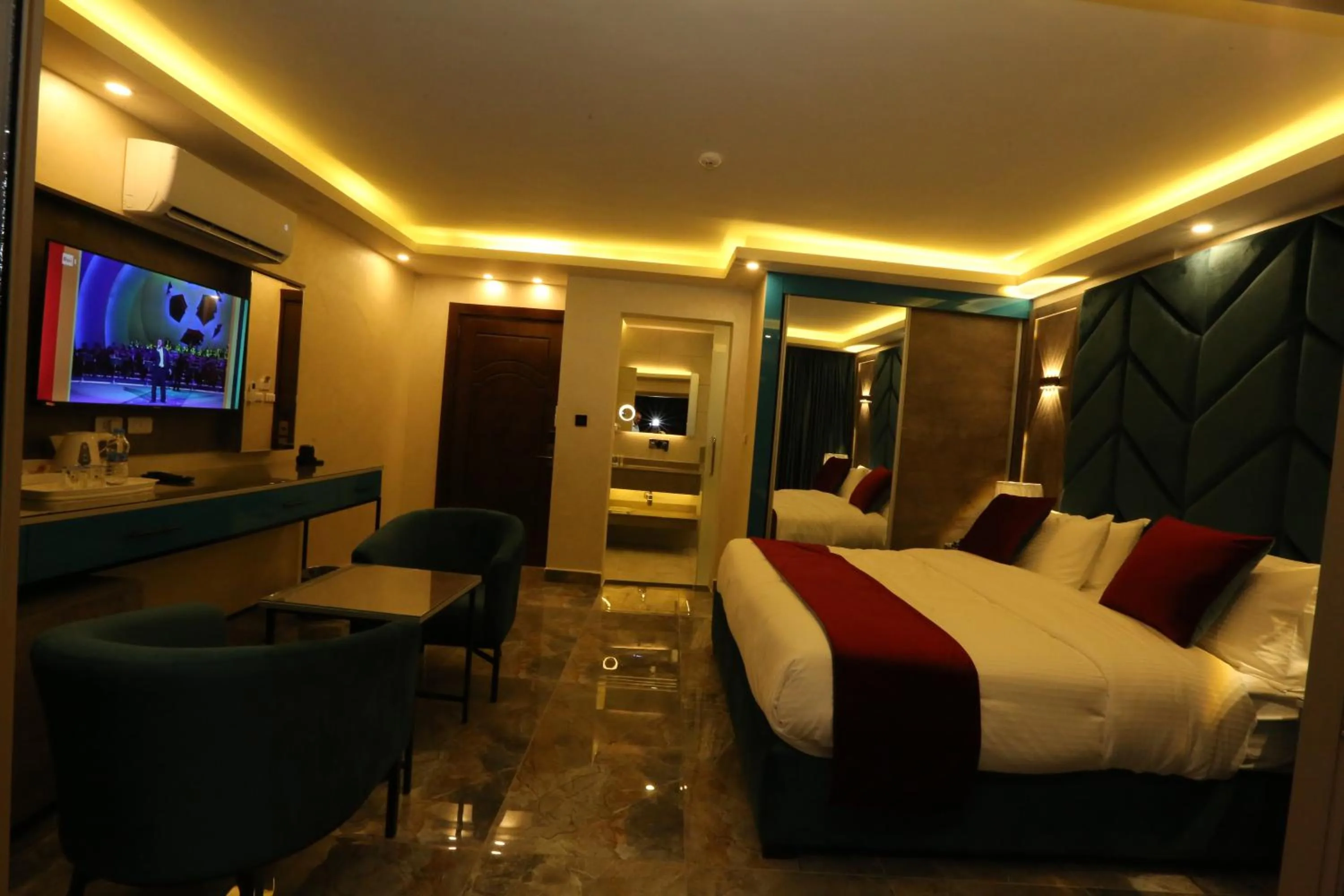 Bed in Petra Sella Hotel