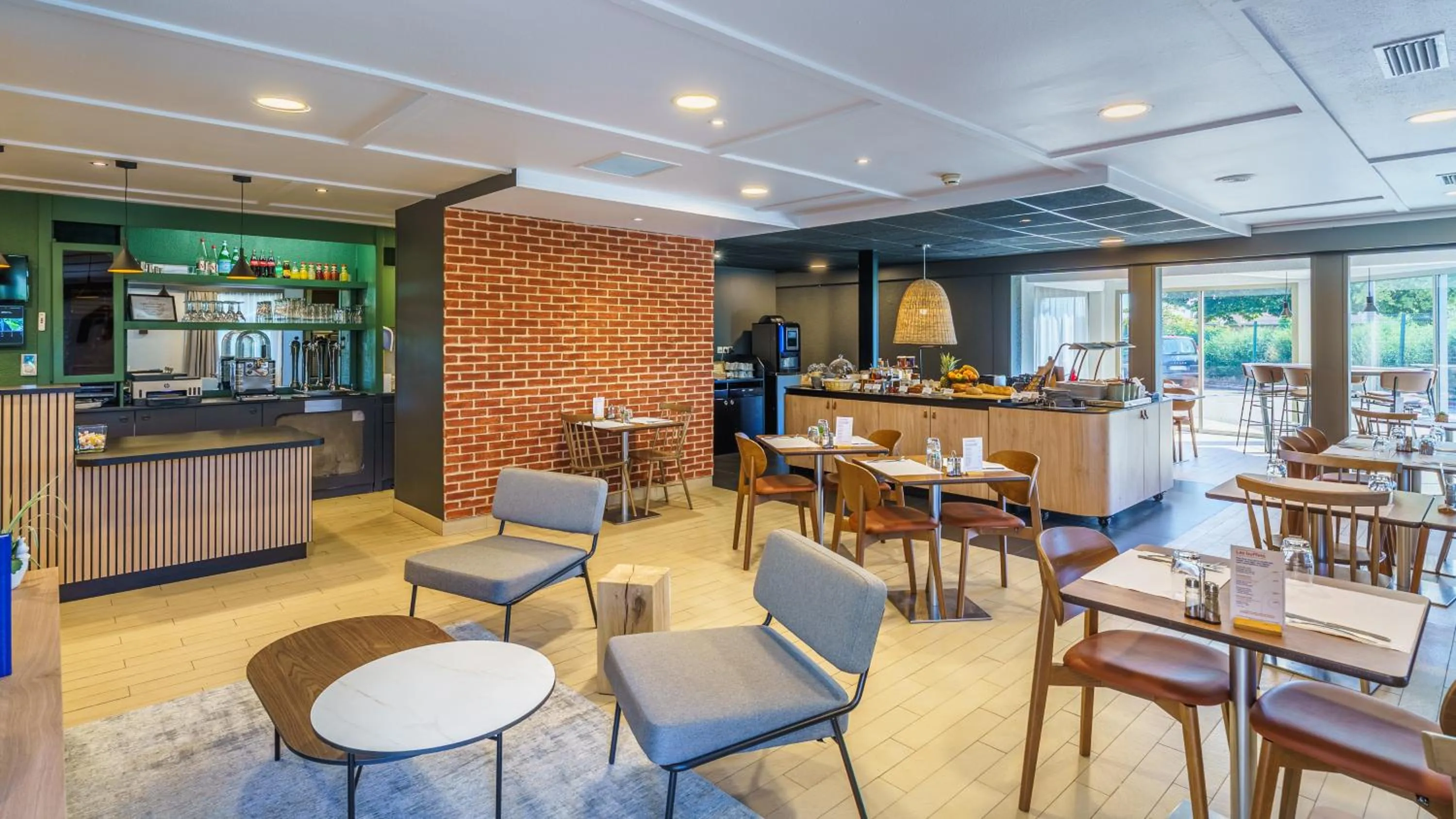 Restaurant/places to eat in Campanile NATURE - Dijon Est Saint-Apollinaire