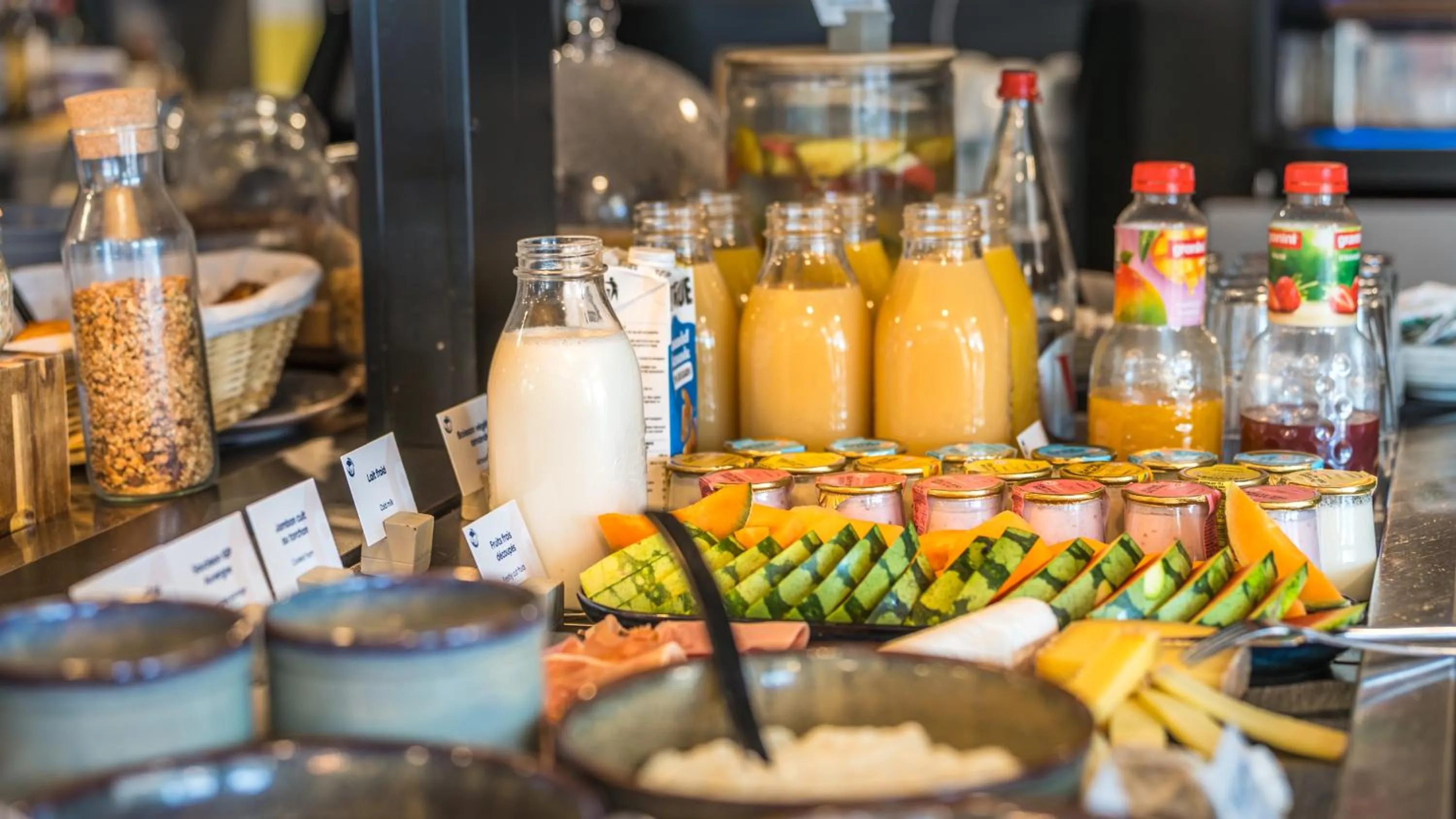 Breakfast in Campanile NATURE - Dijon Est Saint-Apollinaire