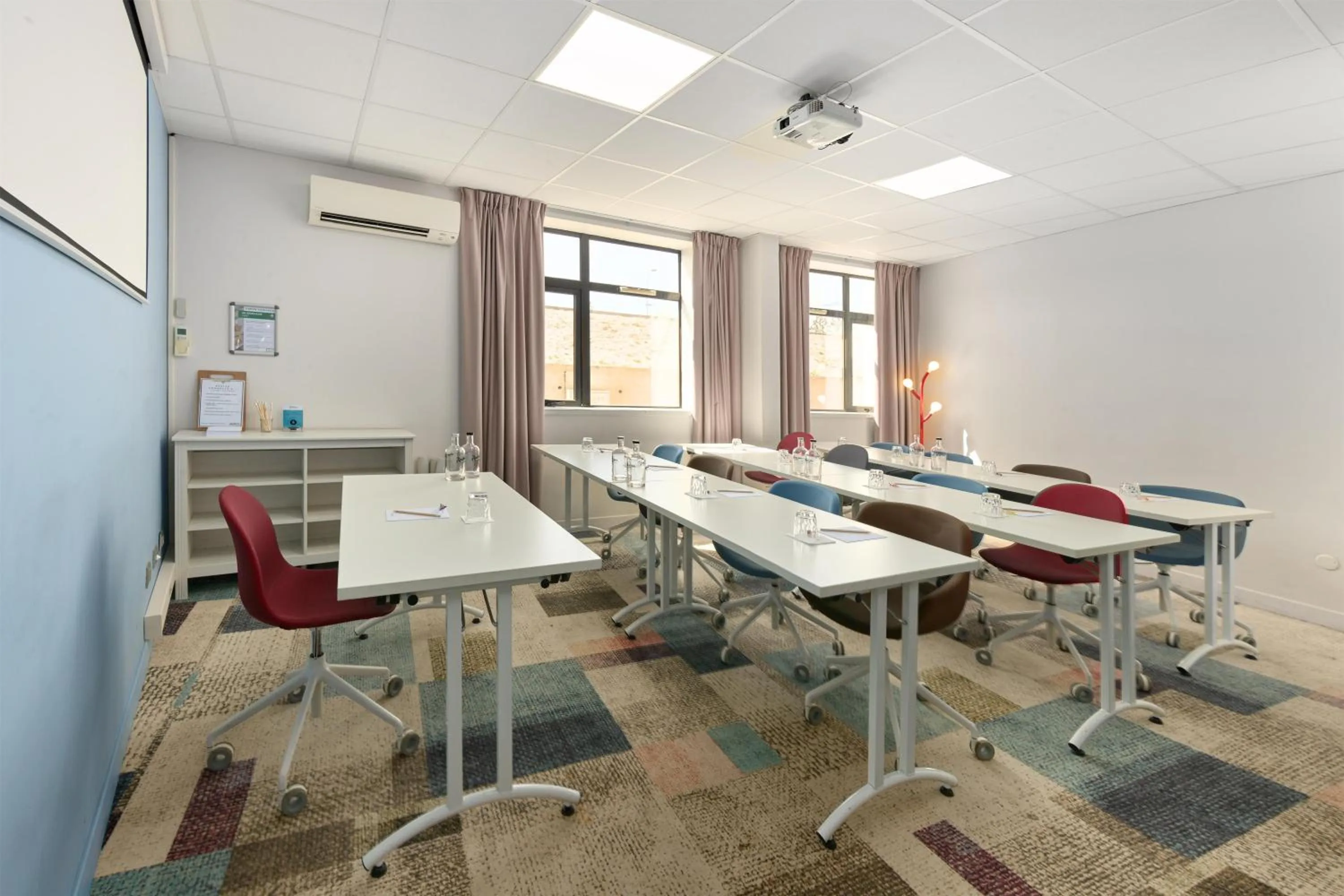 Meeting/conference room in Radisson Hotel Aix En Provence