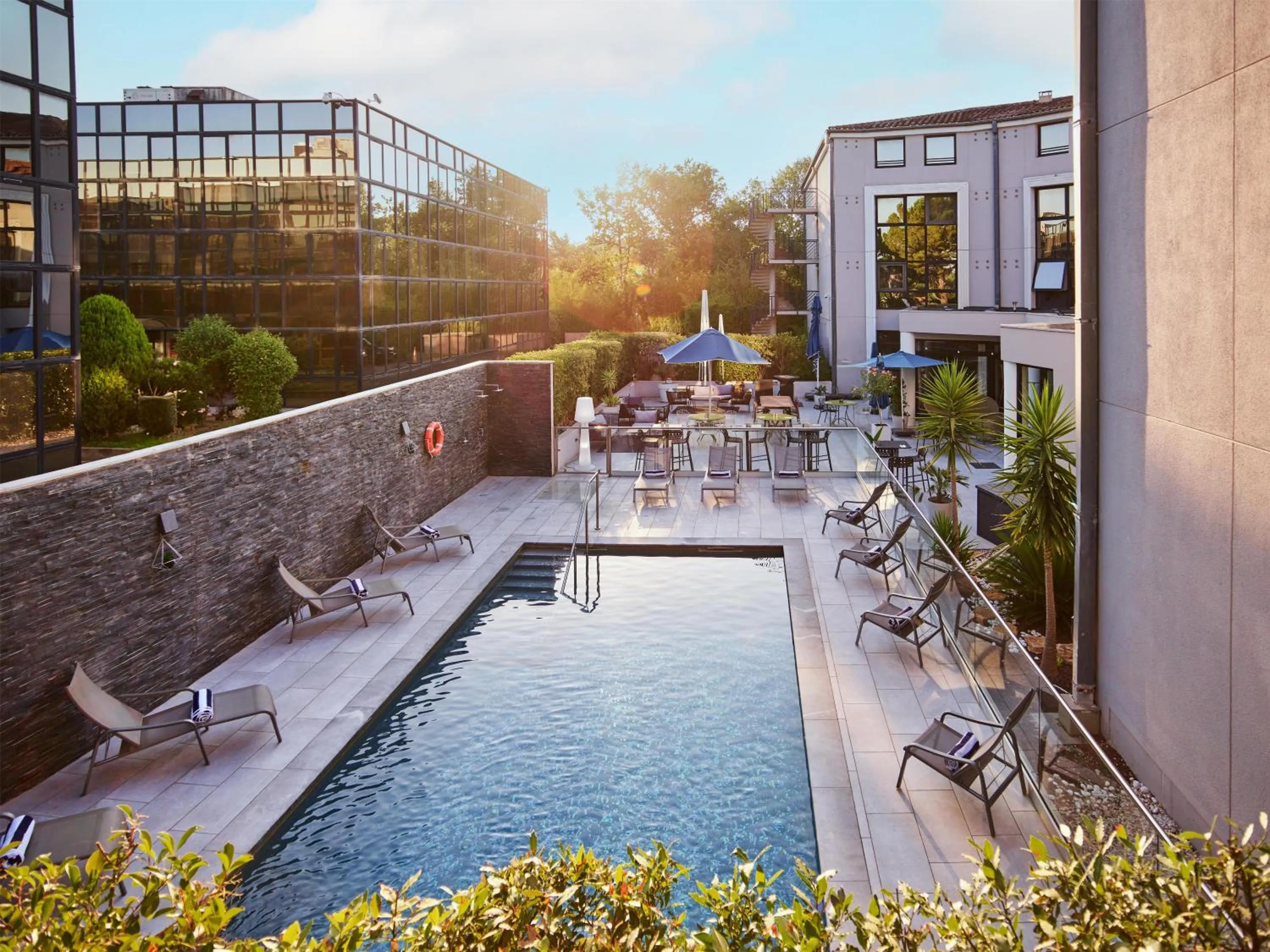 Pool view in Radisson Hotel Aix En Provence