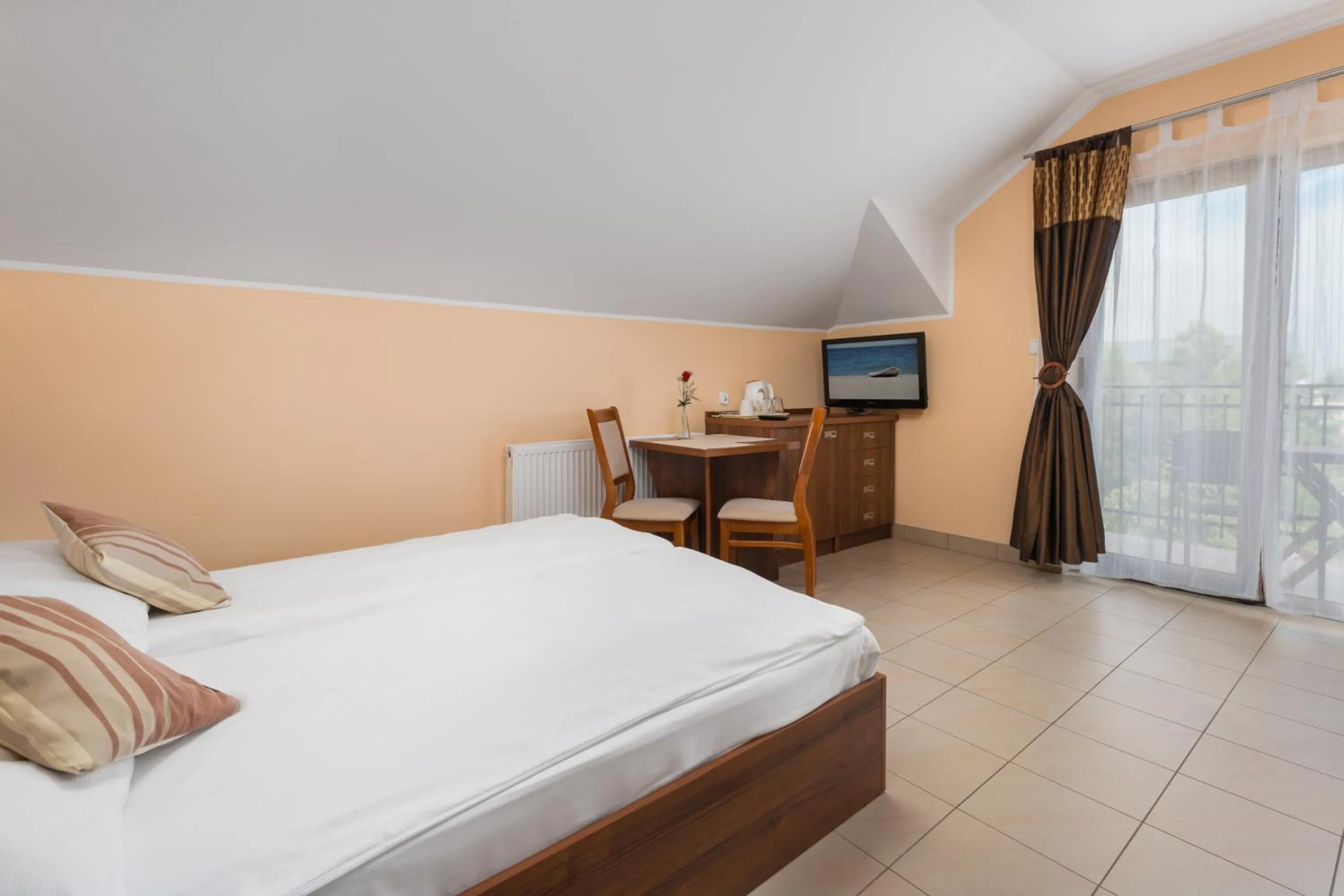 Photo of the whole room, Bed in Willa Czaruś