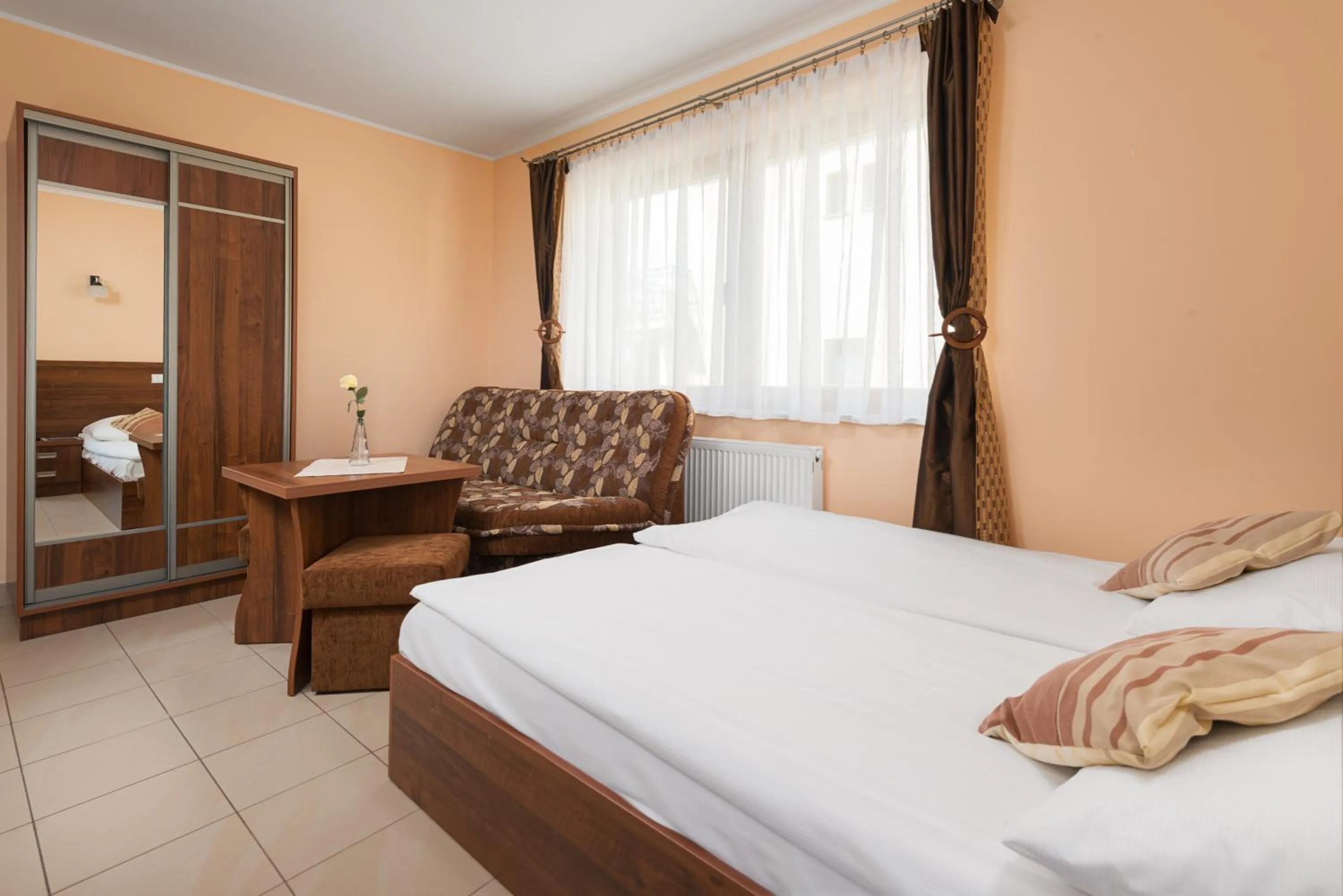 Photo of the whole room, Bed in Willa Czaruś