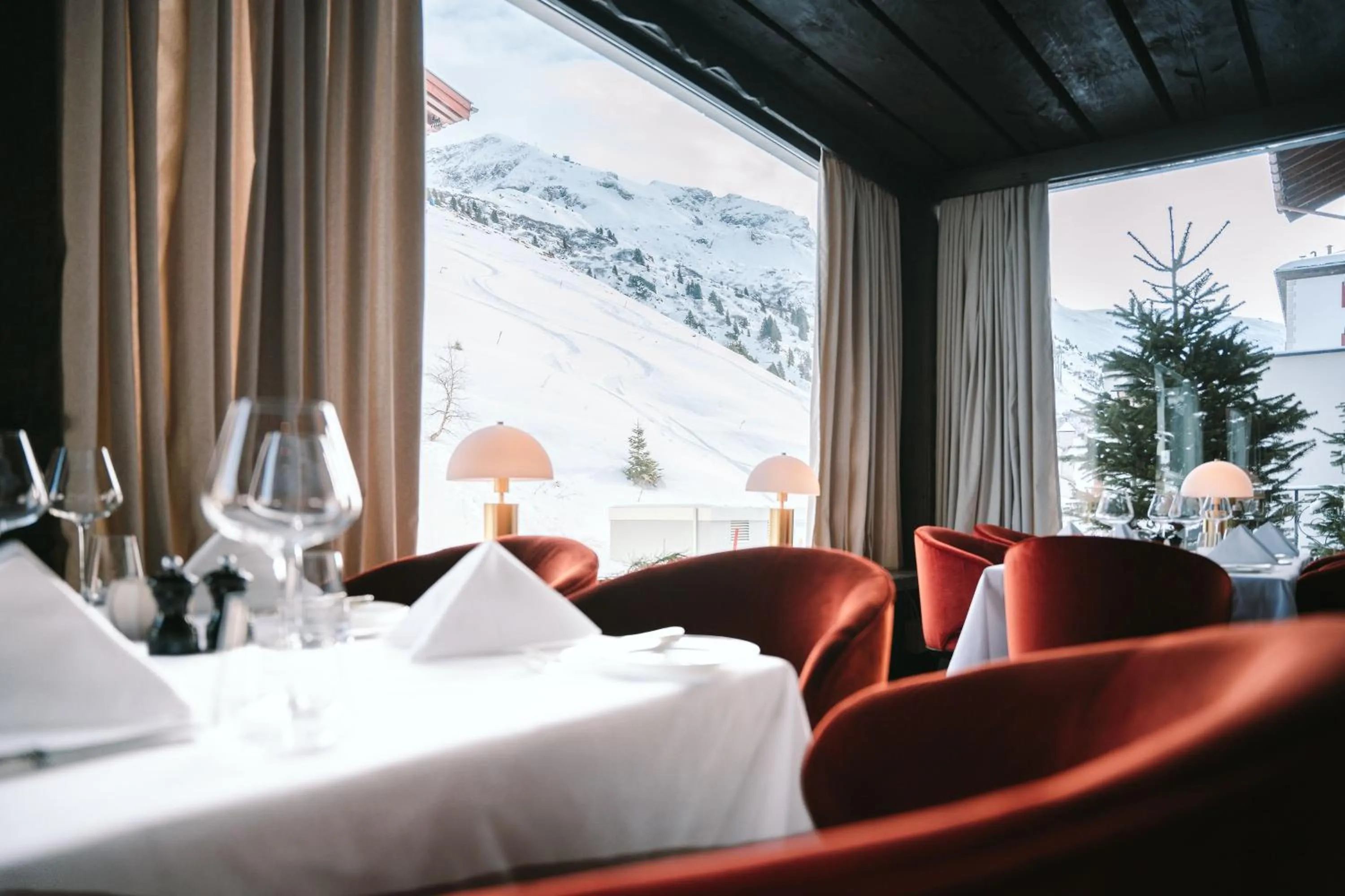 Restaurant/places to eat in A-ROSA Hotel Thurnher's Alpenhof