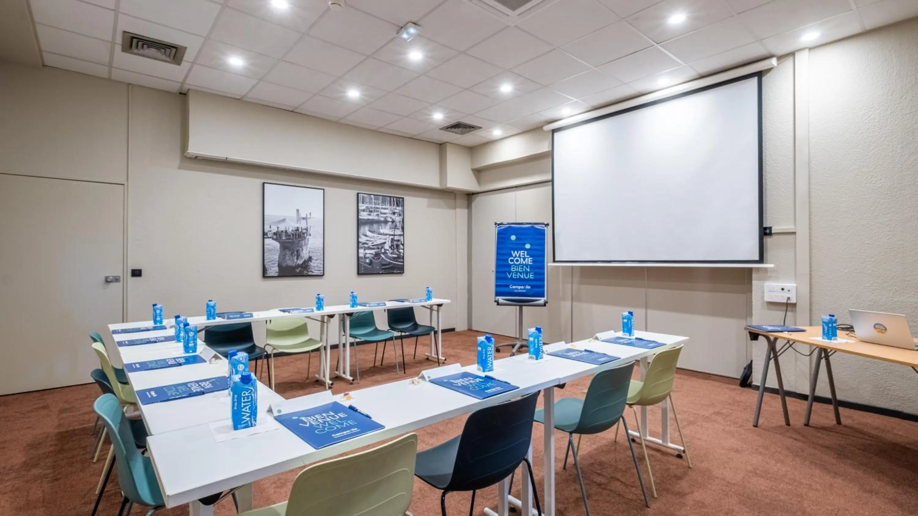 Meeting/conference room in Campanile PRIME - Nice Airport