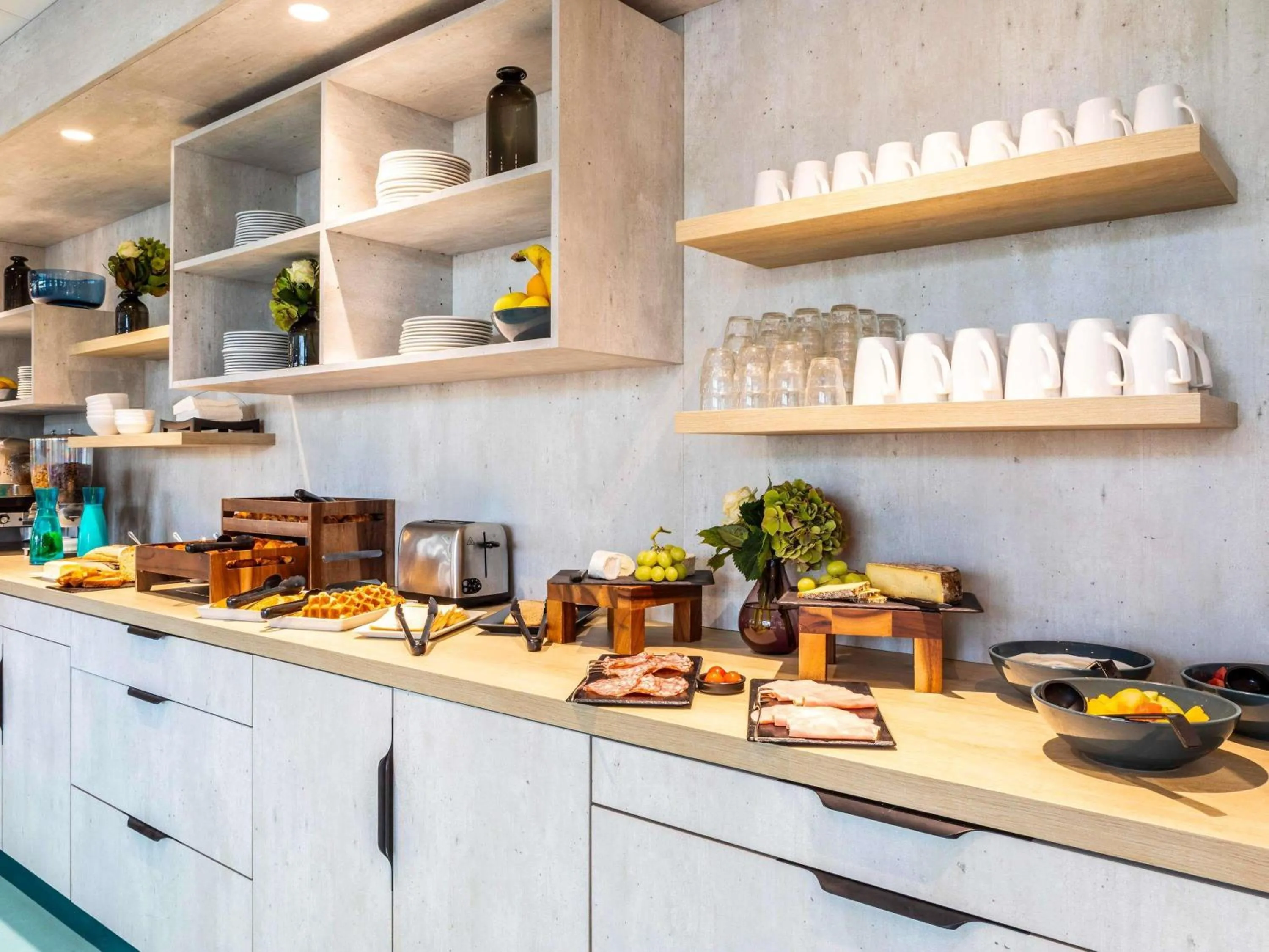 Breakfast in Ibis Styles Paris Saint Denis Pleyel