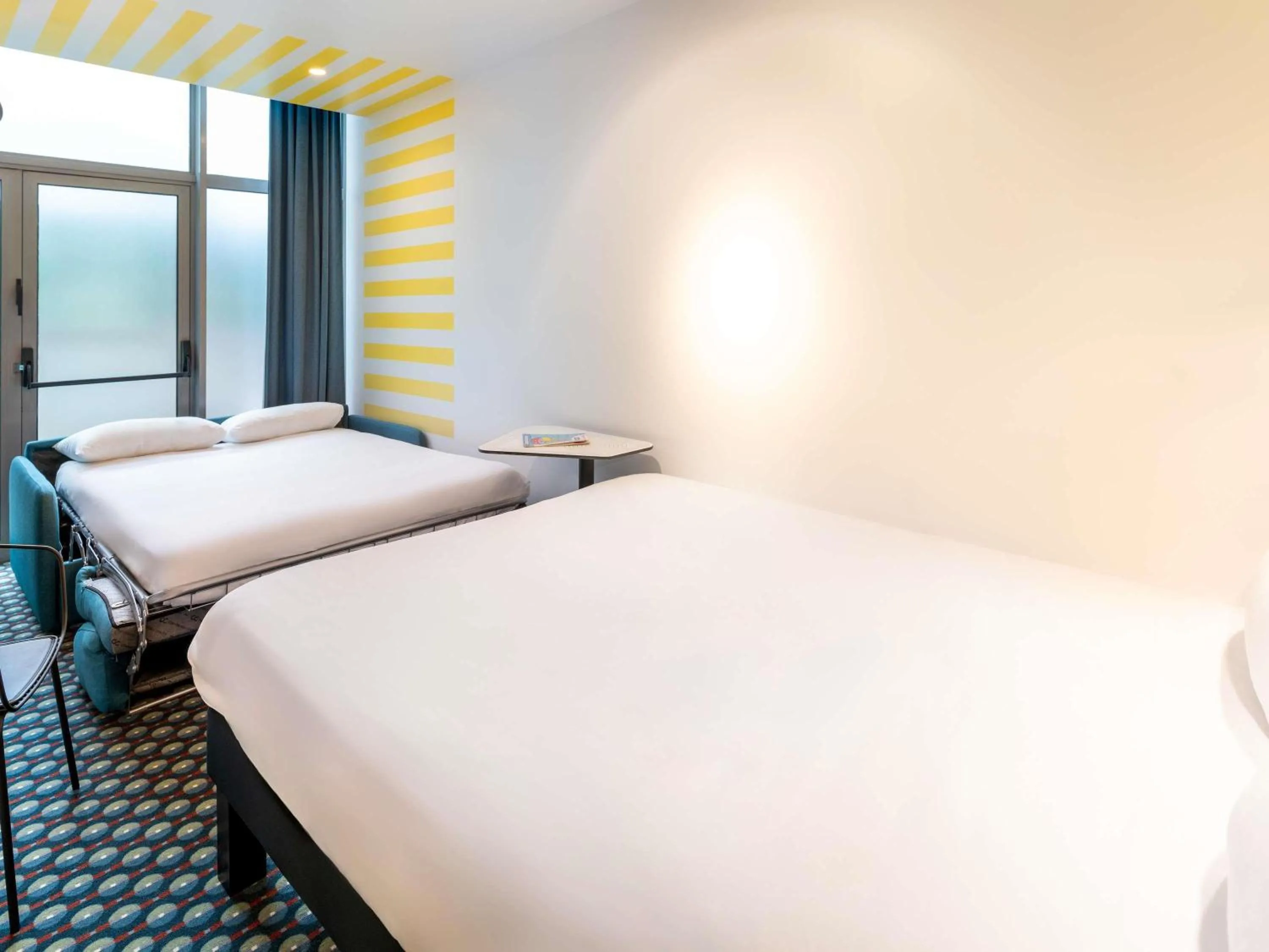 Bedroom, Bed in Ibis Styles Paris Saint Denis Pleyel
