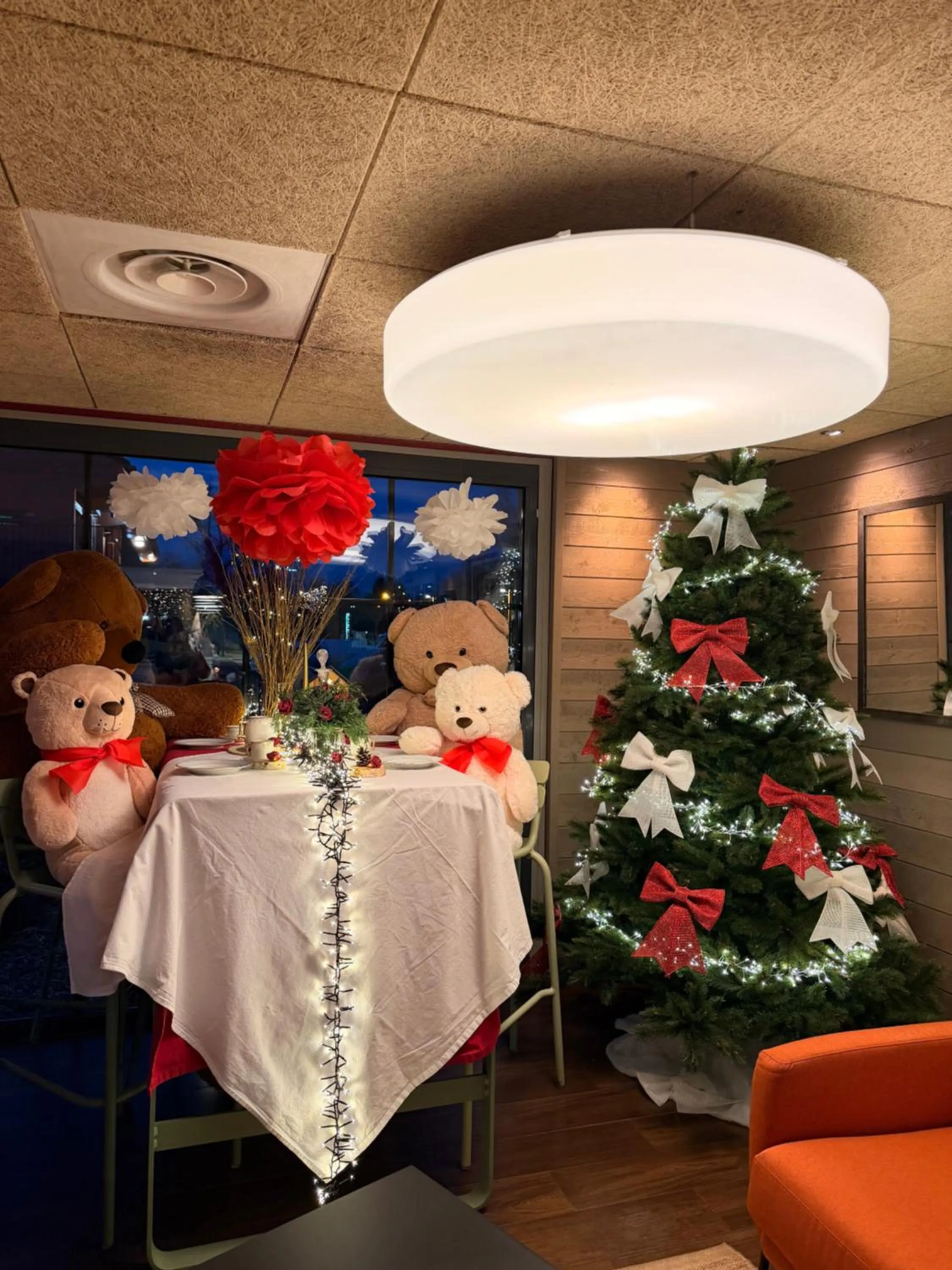 Living room in Campanile NATURE - Villennes sur Seine Poissy