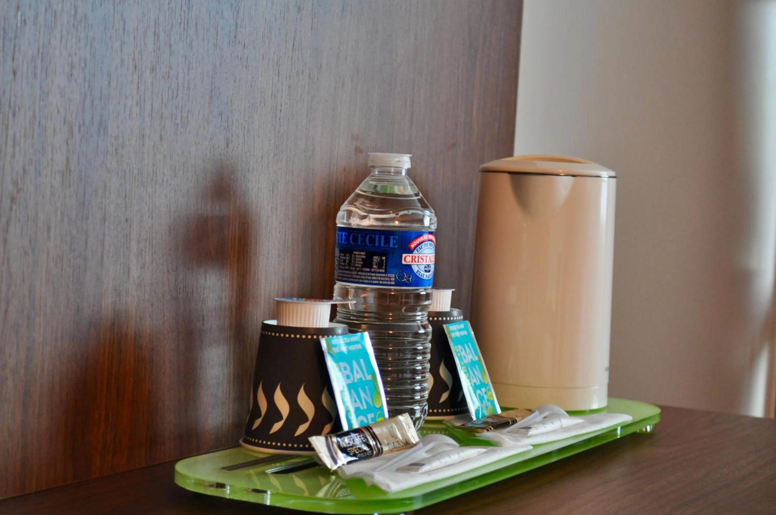 Coffee/tea facilities in Campanile SETE - Balaruc