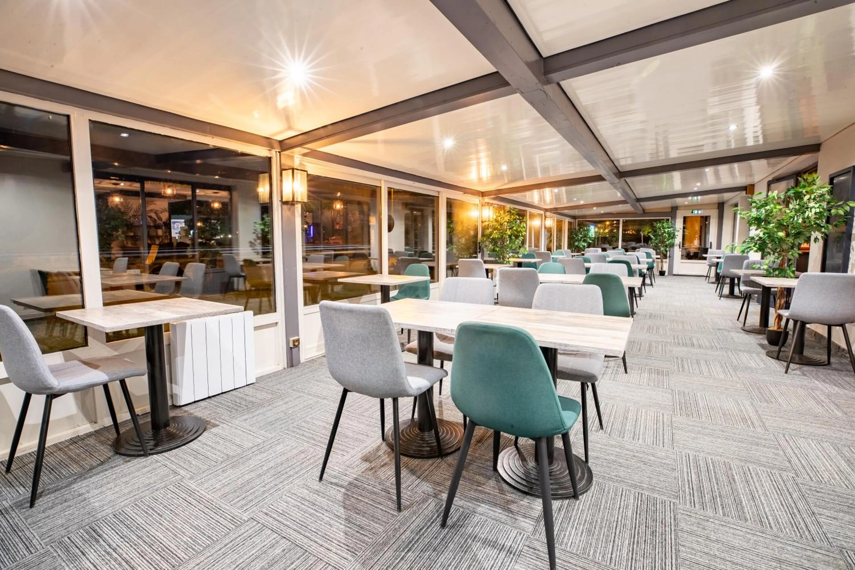 Banquet/Function facilities in Kyriad Valenciennes Sud - Rouvignies