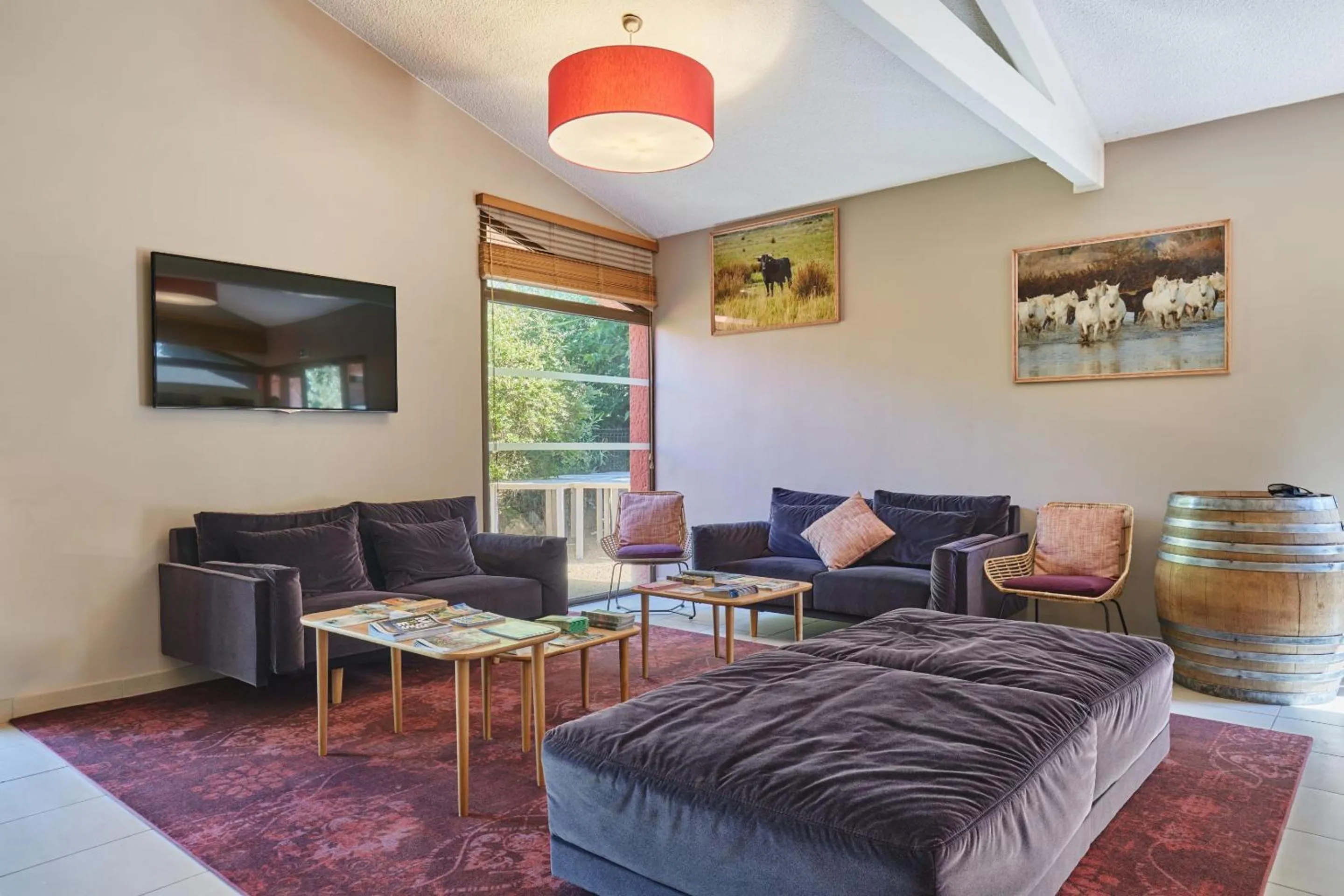 Lobby or reception in Résidence Odalys Le Village Camarguais Les Gardians