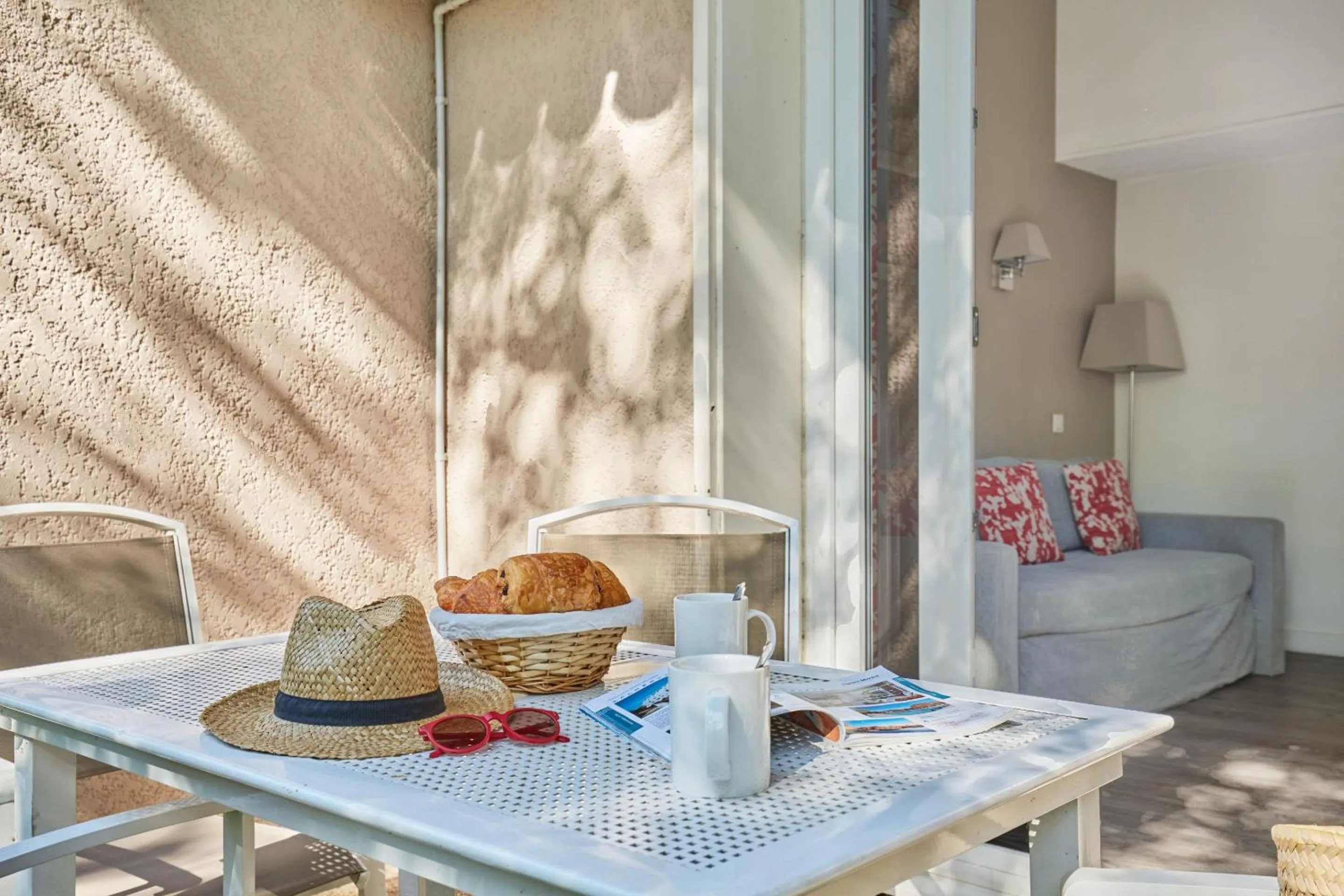 Balcony/Terrace in Résidence Odalys Le Village Camarguais Les Gardians