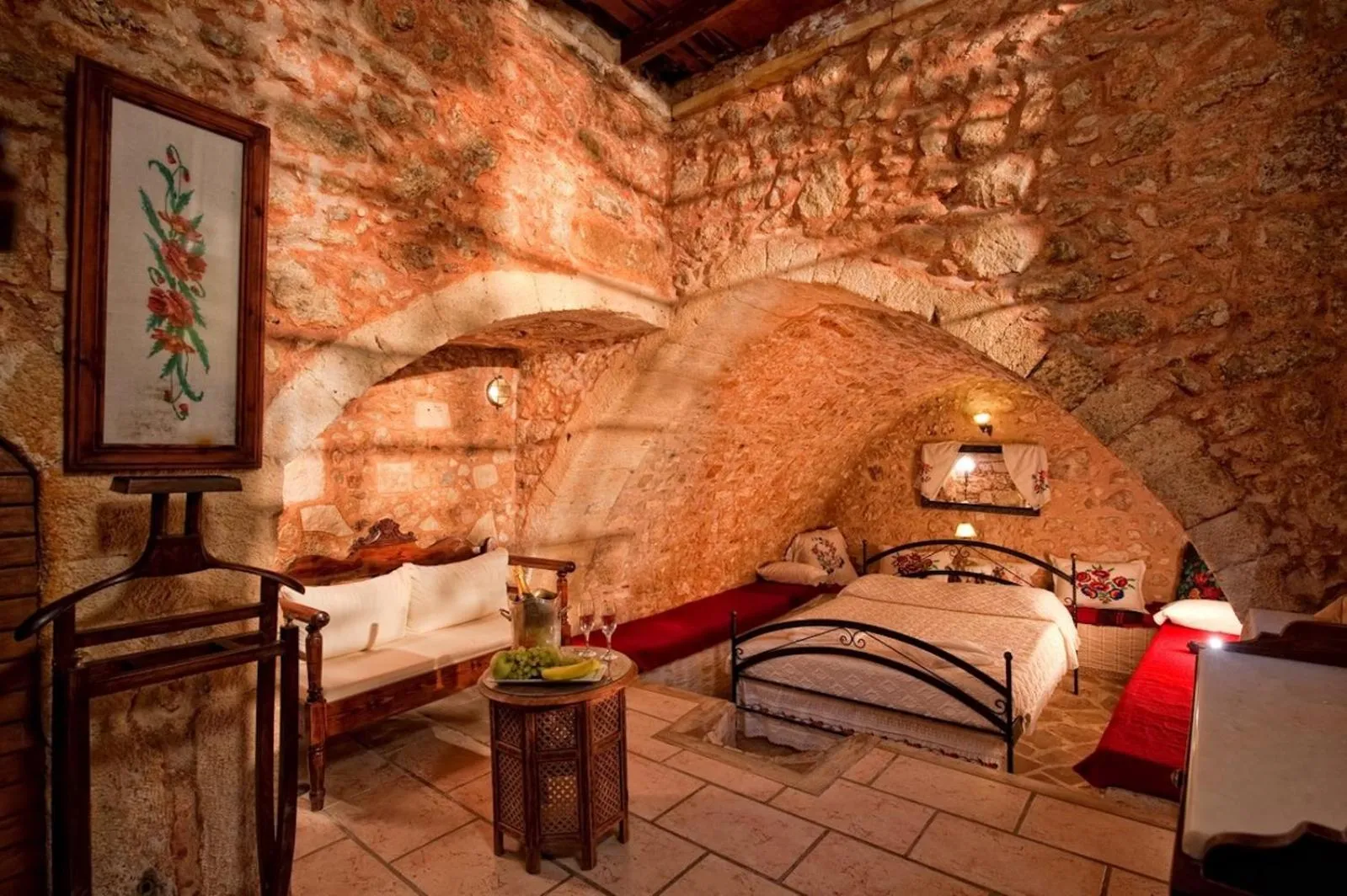 Photo of the whole room, Bed in Veneto Boutique Hotel