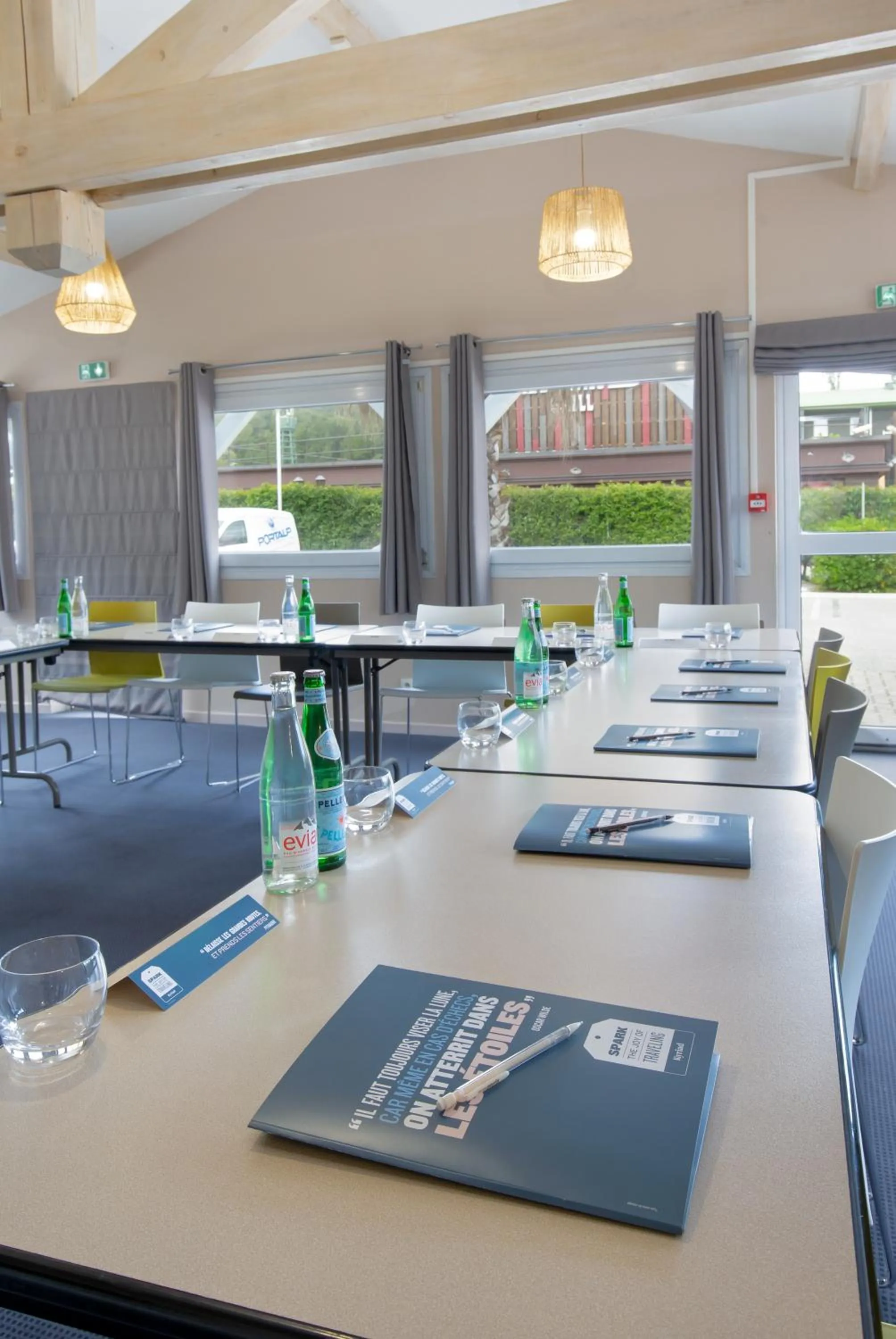 Meeting/conference room in KYRIAD MARSEILLE EST - Aubagne Gémenos