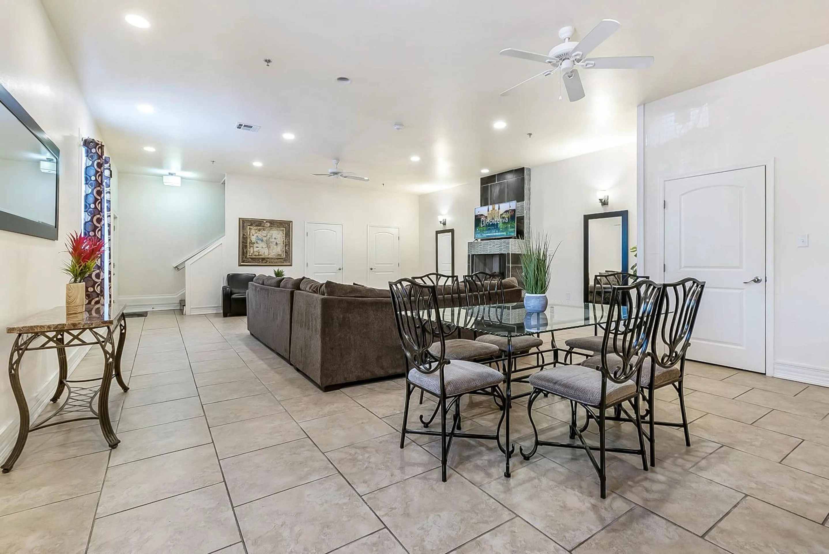 Dining area in Modern, Spacious Condos with Luxury Amenities