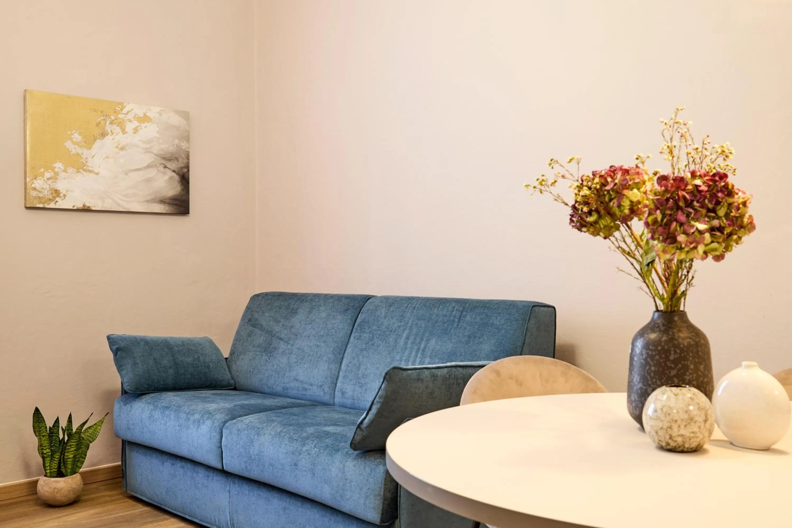 Living room in Milan Retreats Porta Venezia