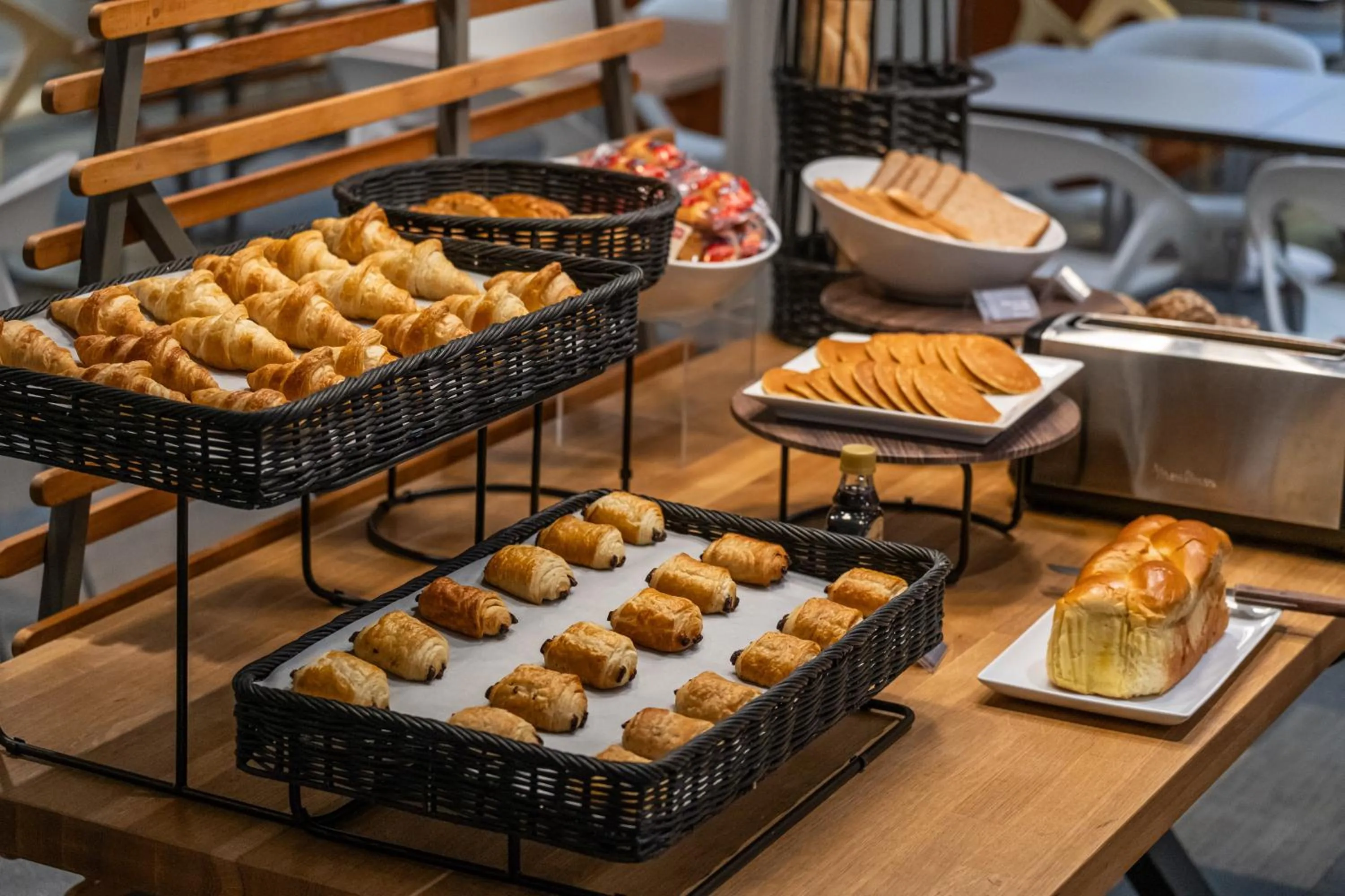 Buffet breakfast in Kyriad Le Mans Est