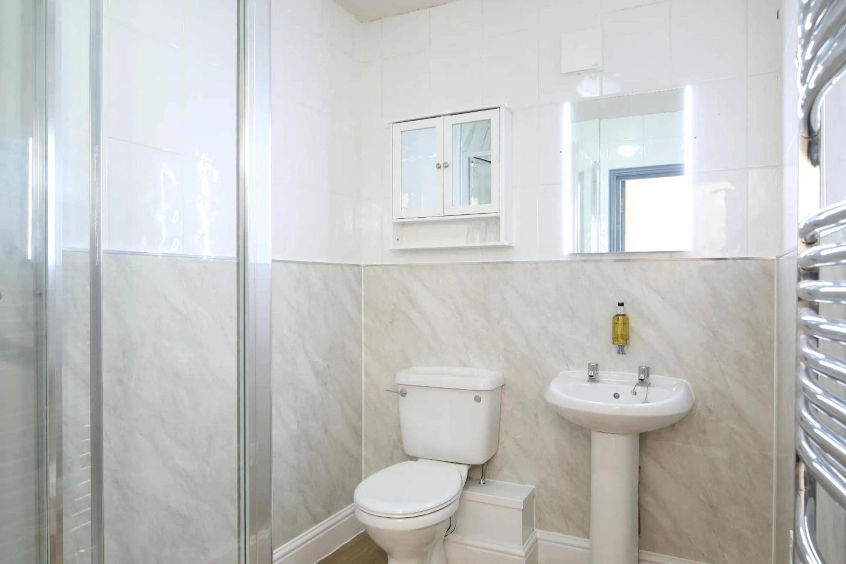 Bathroom in The Victoria Hotel