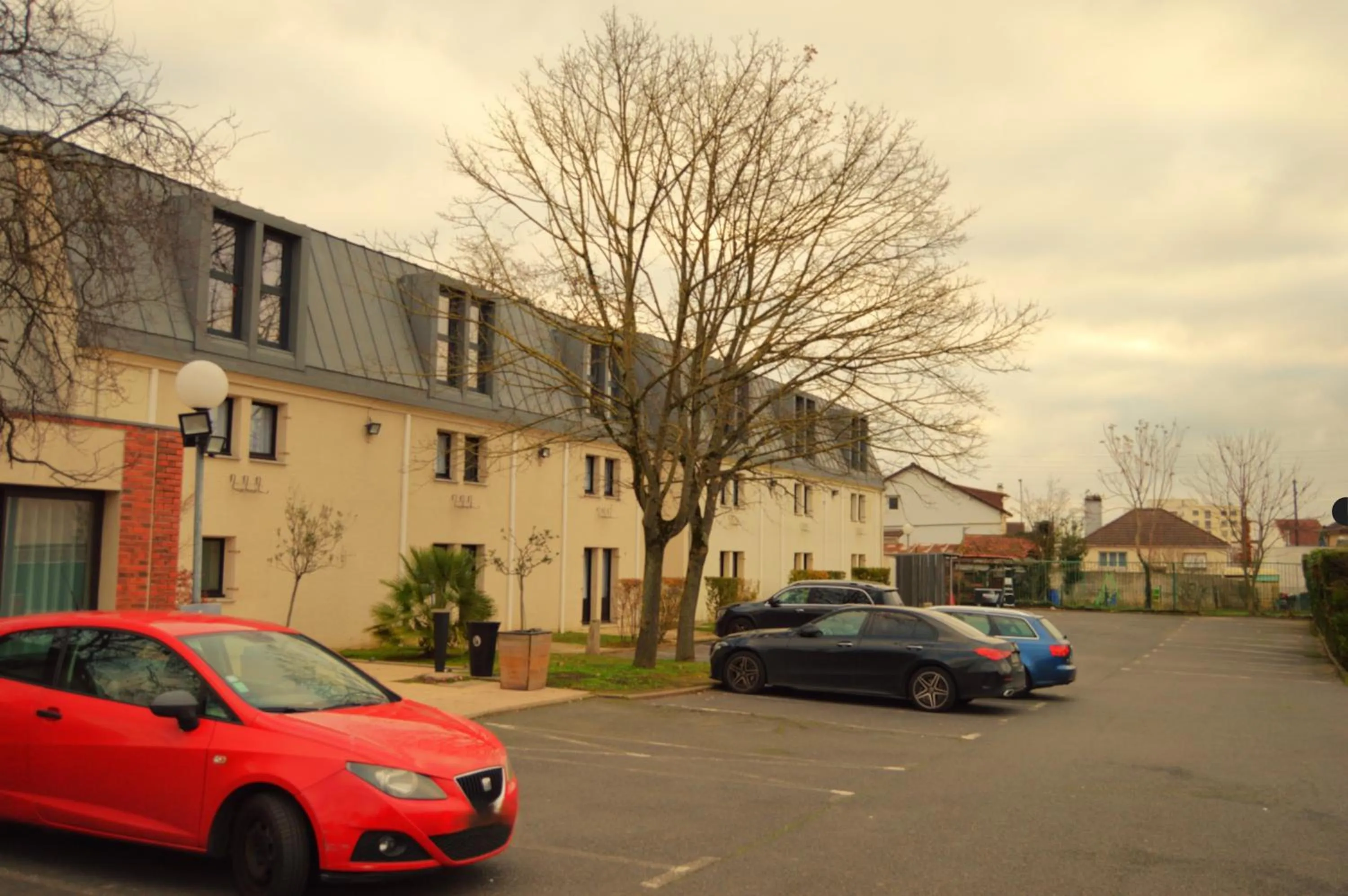Parking in Kyriad Argenteuil