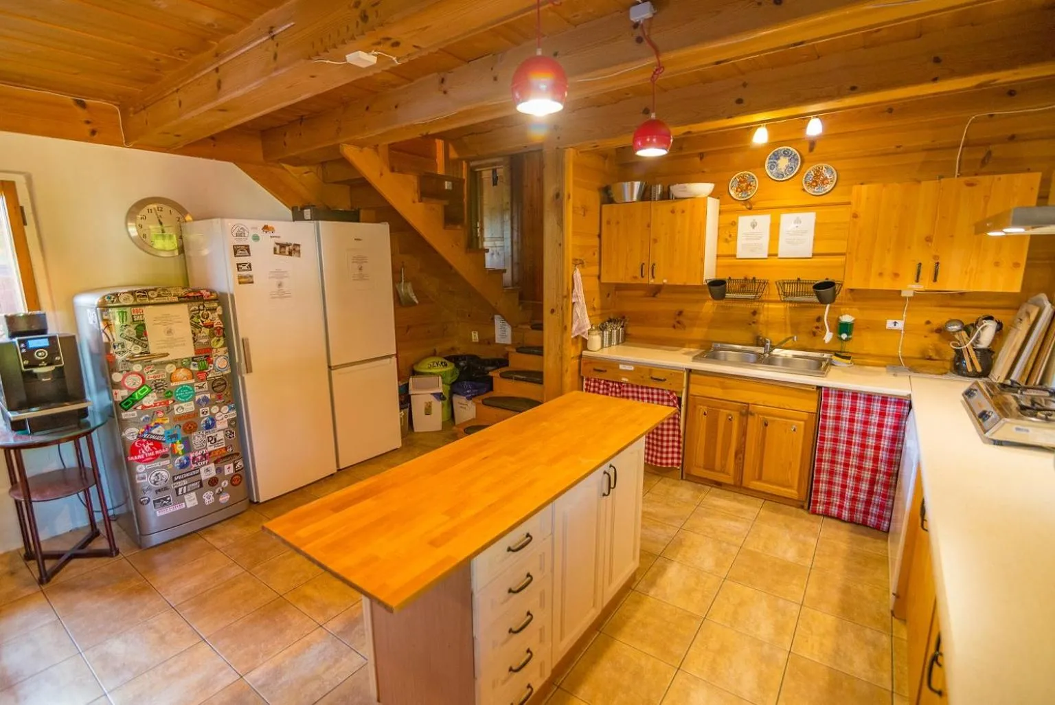Communal kitchen in Chata MTB