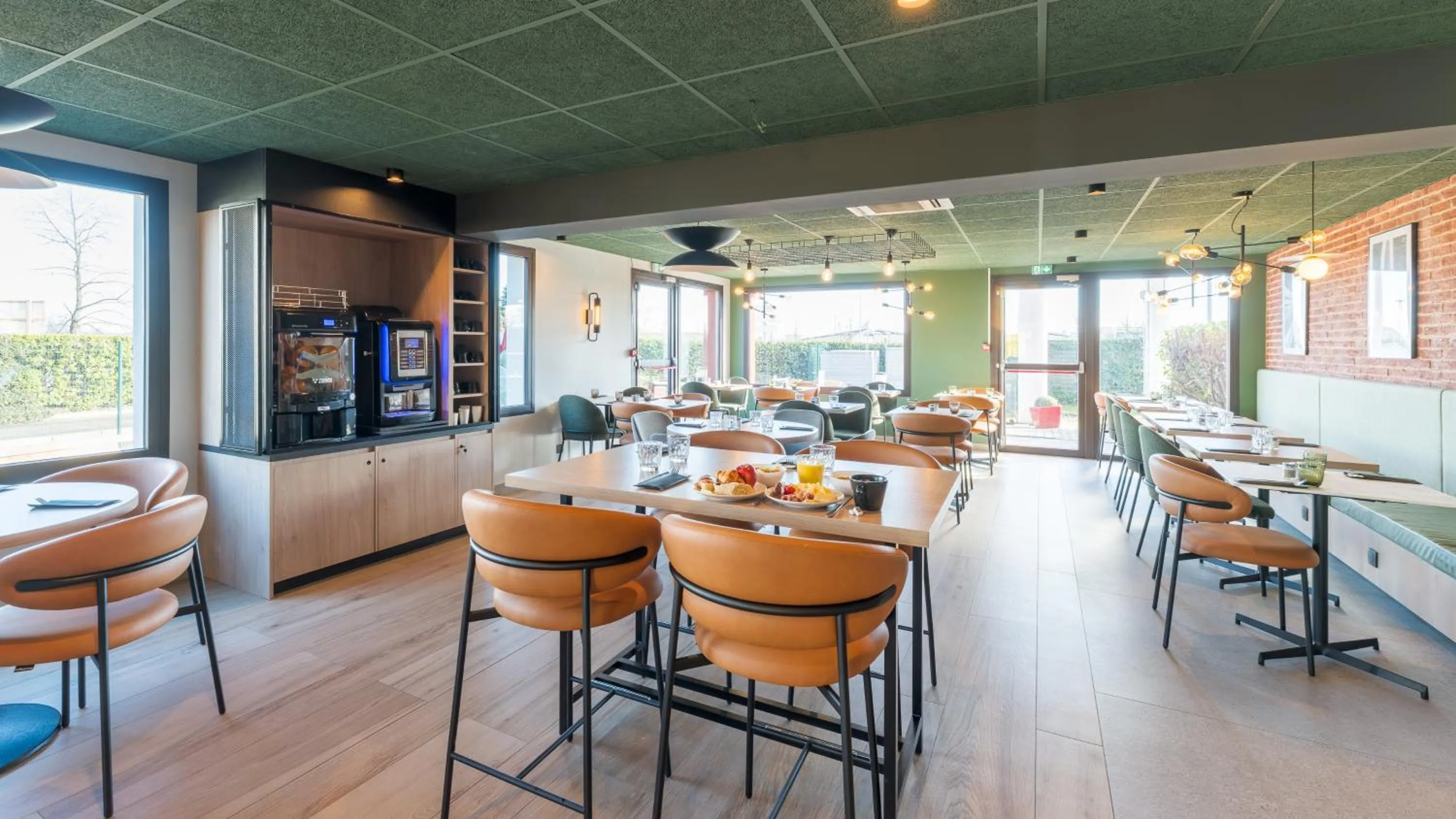 Campanile NATURE - Lyon Est Bron Eurexpo