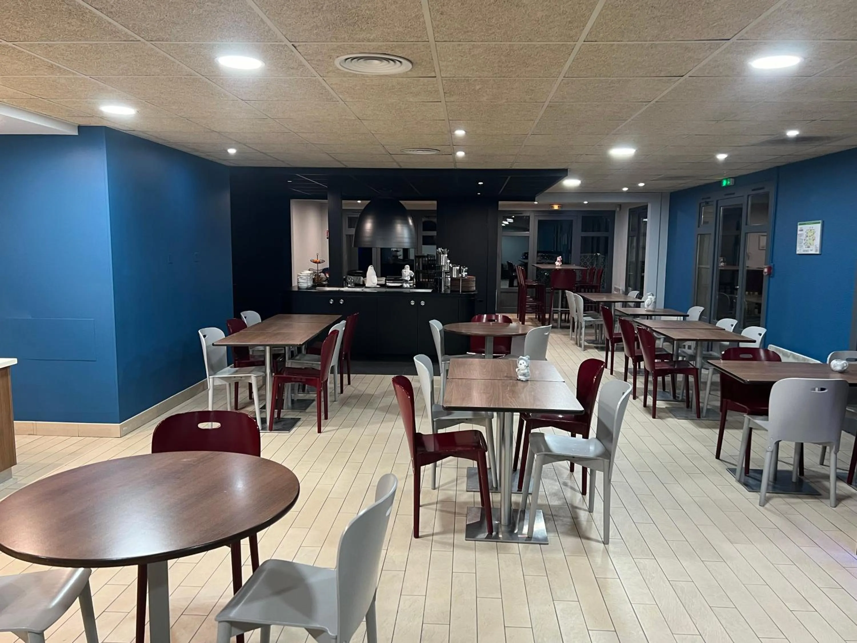 Breakfast in The Originals City, Hôtel Mâcon Nord