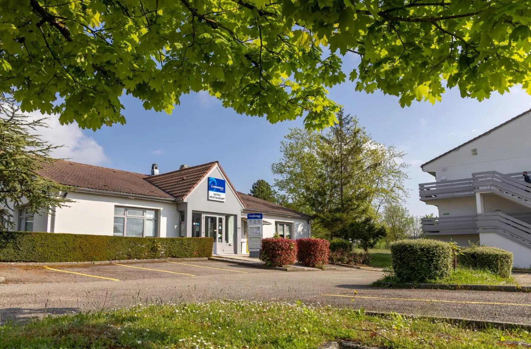 Property building in The Originals City, Hôtel Mâcon Nord