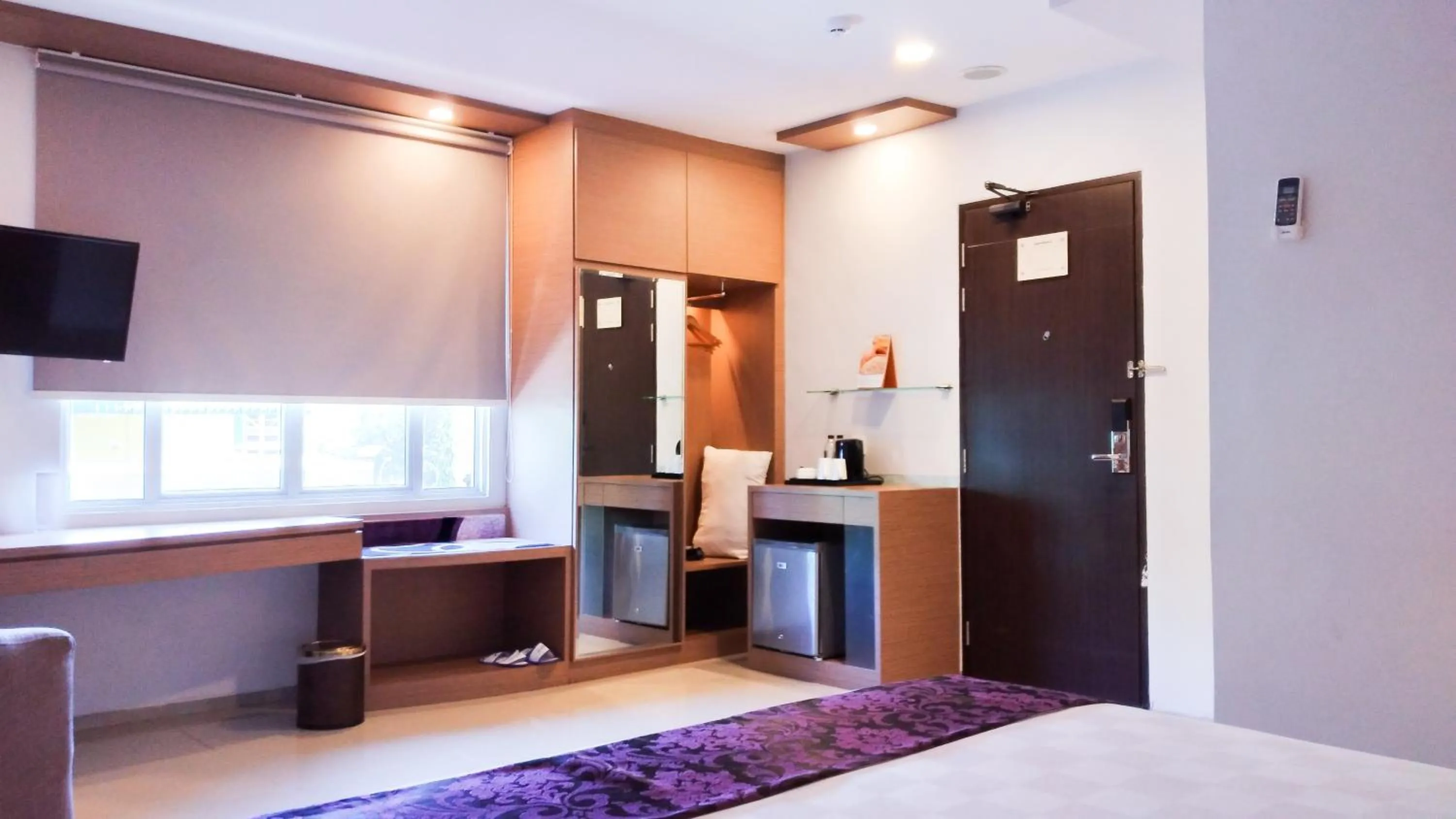 Bed in Asialink Easy by Prasanthi