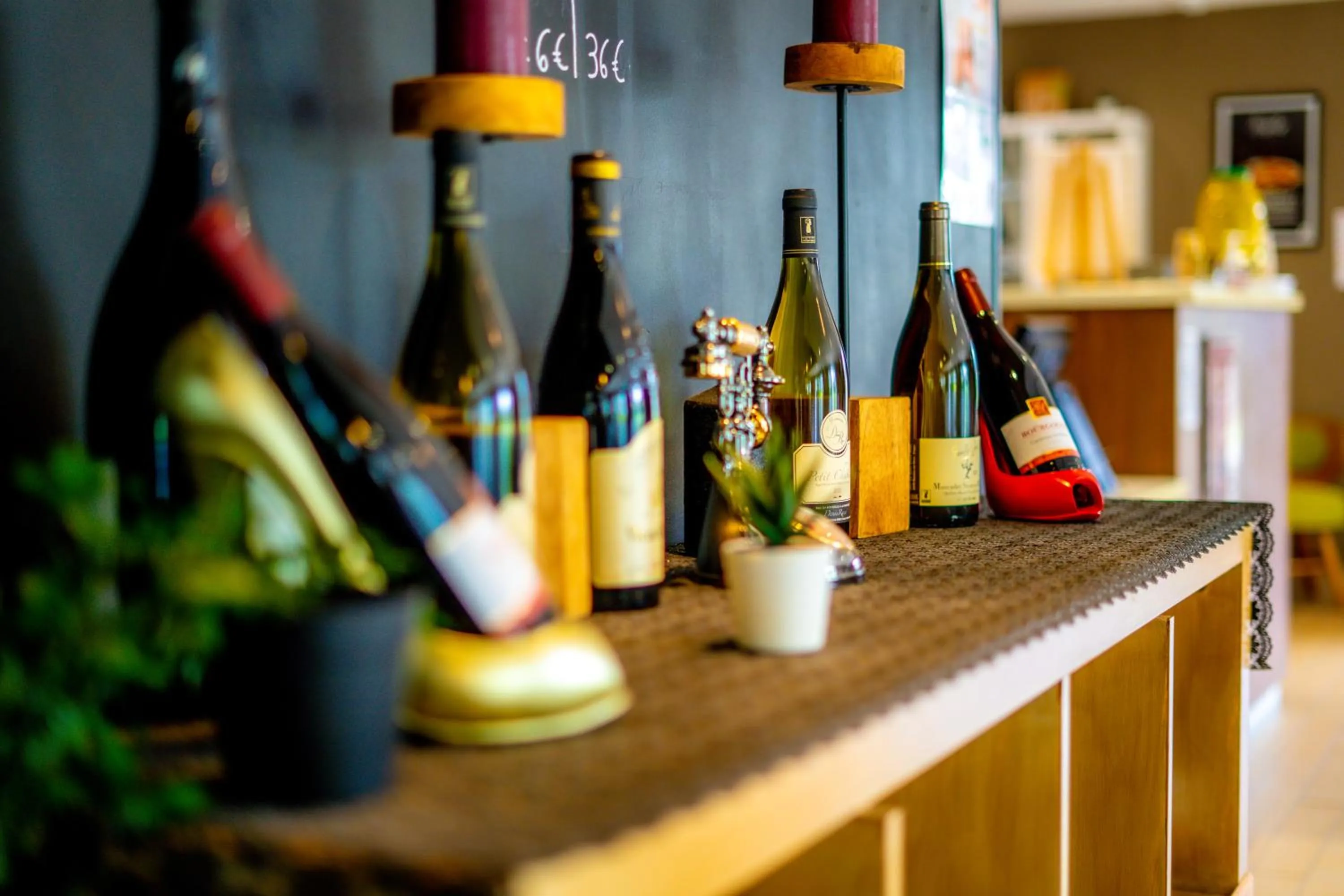 Food and drinks in Campanile Mâcon Sud - Chaintré