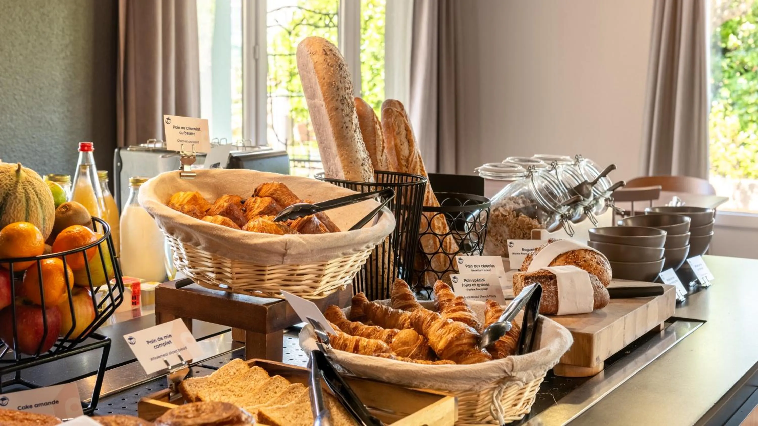 Breakfast in Campanile NATURE - Marseille Saint-Antoine