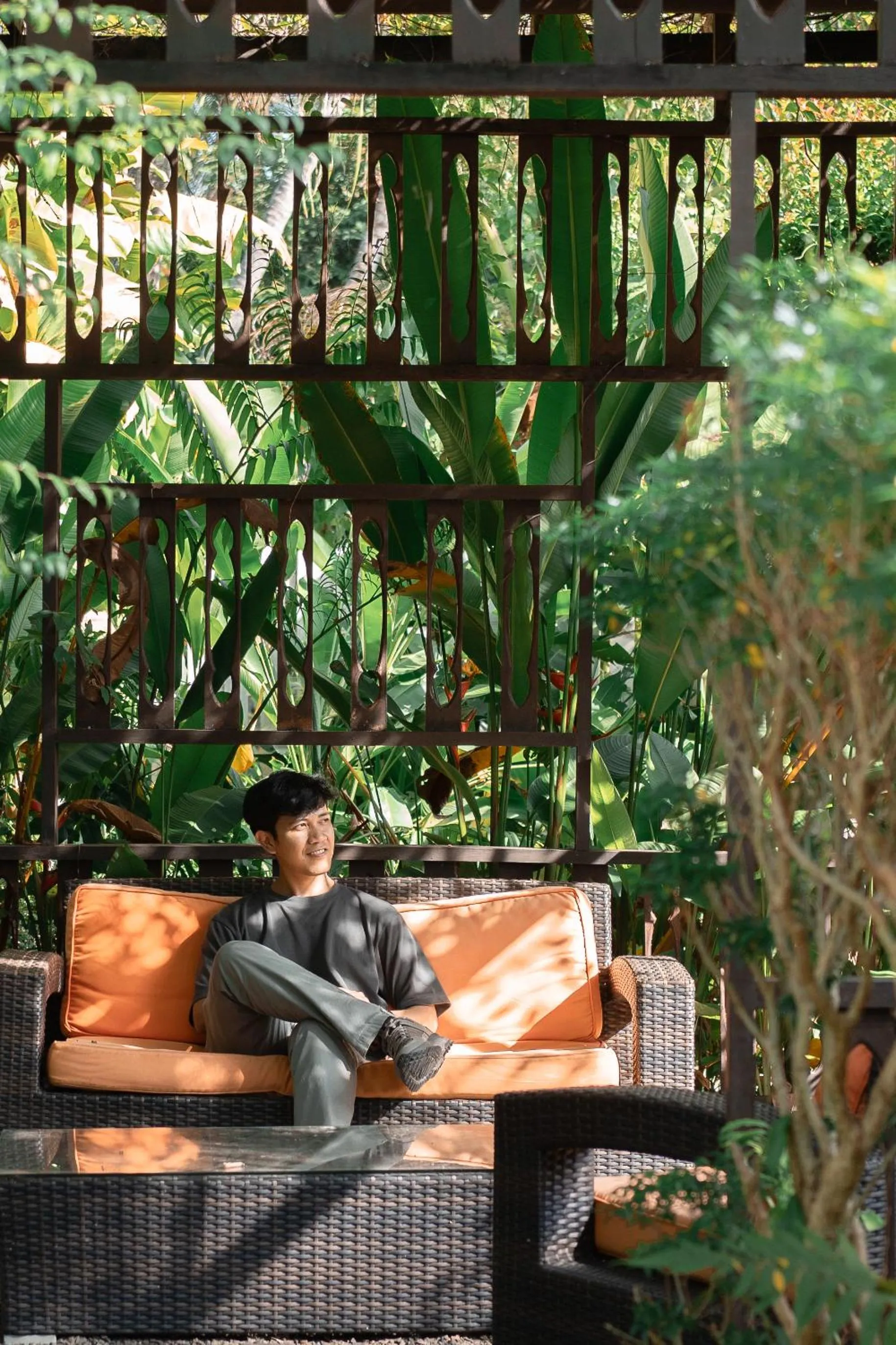 Garden in Parasol Blanc