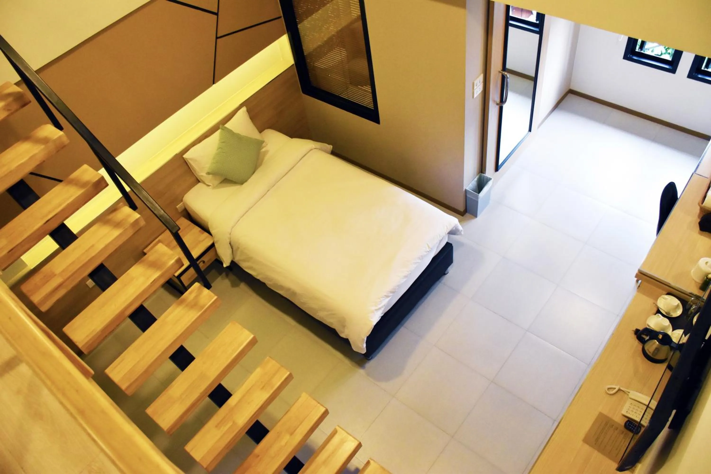 Day, Bed in TUCK Me iN