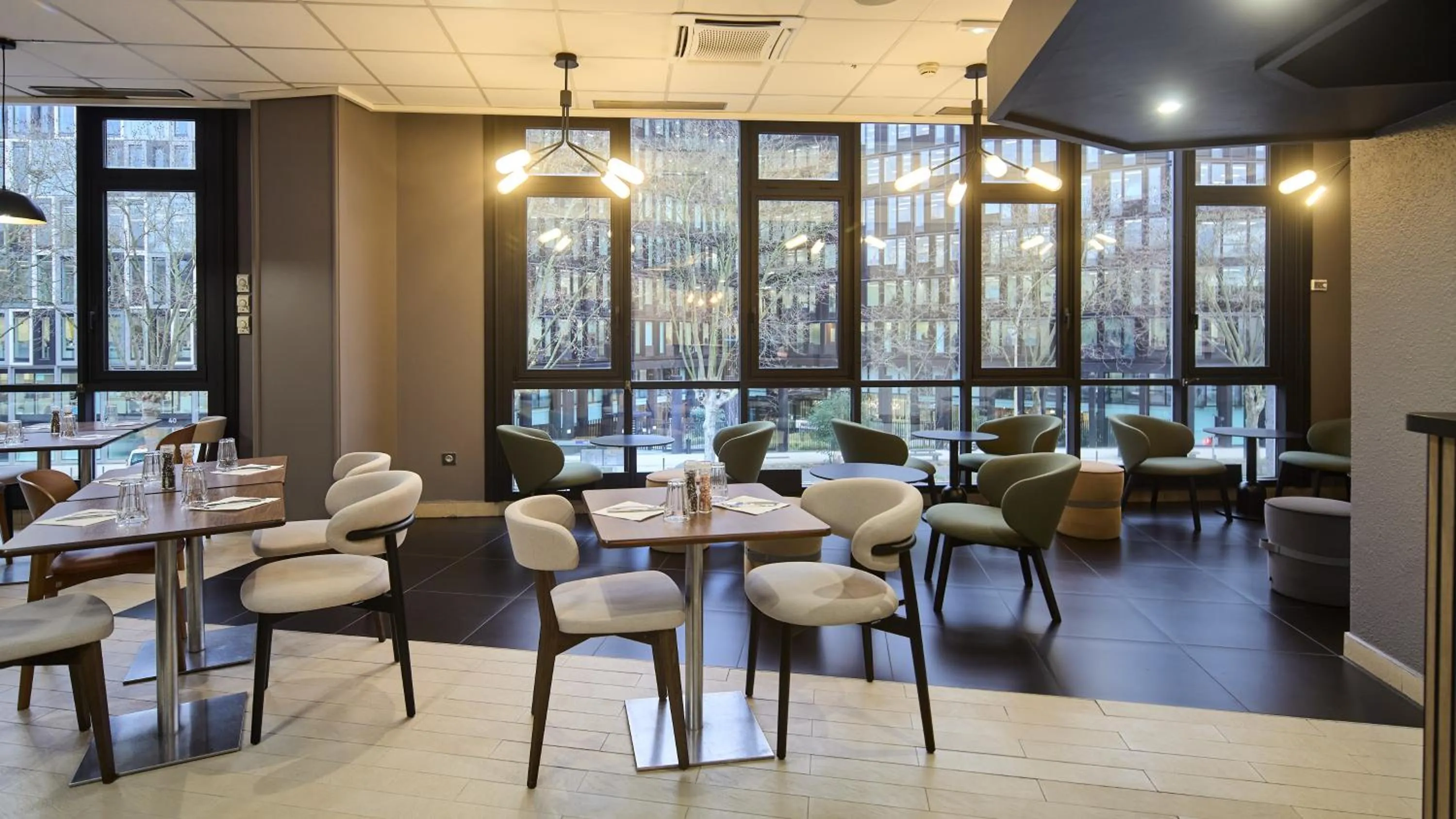 Restaurant/places to eat in Campanile PRIME - Arcueil