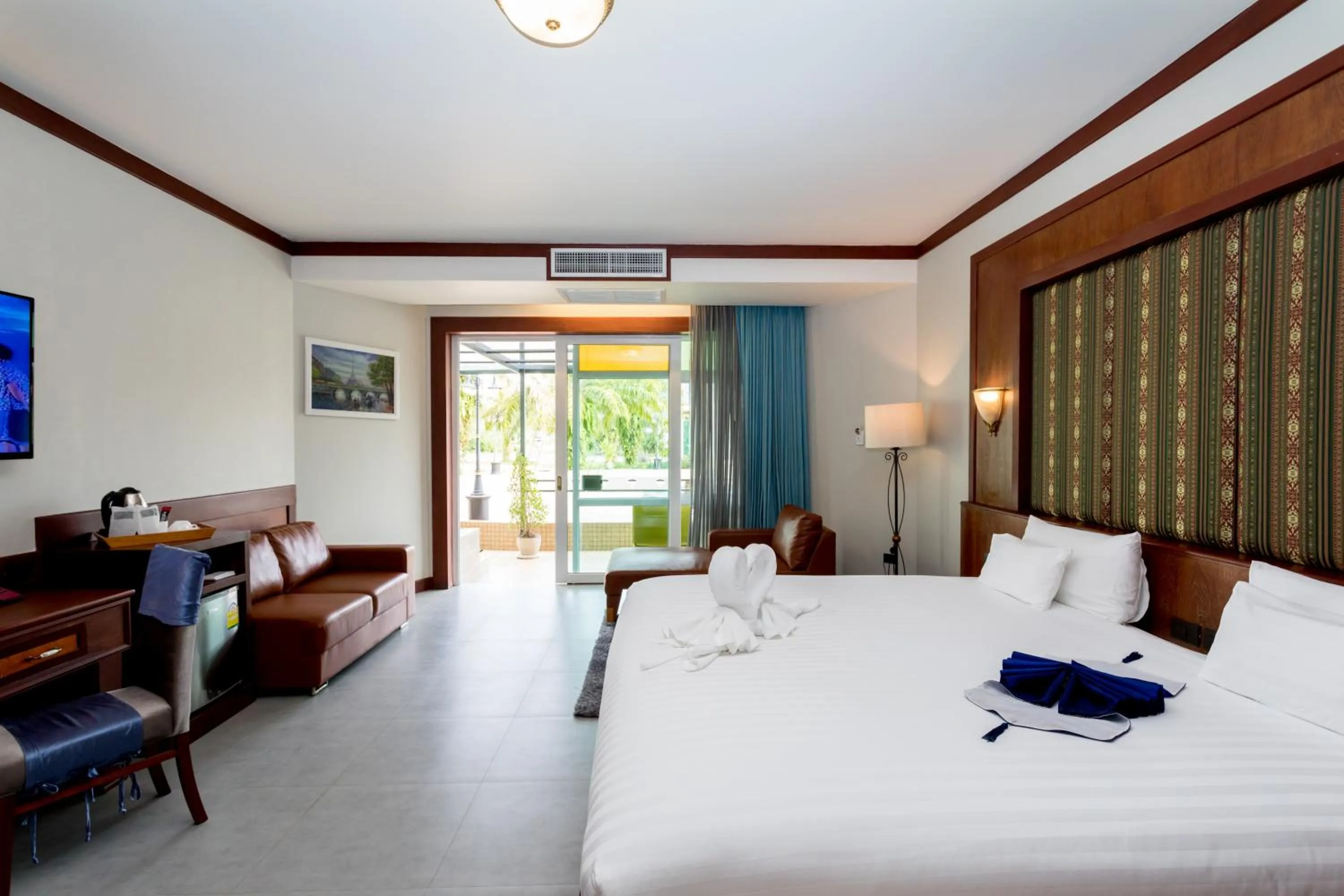 Seating area, Bed in Erawan Phangnga Hotel, Natai Beach