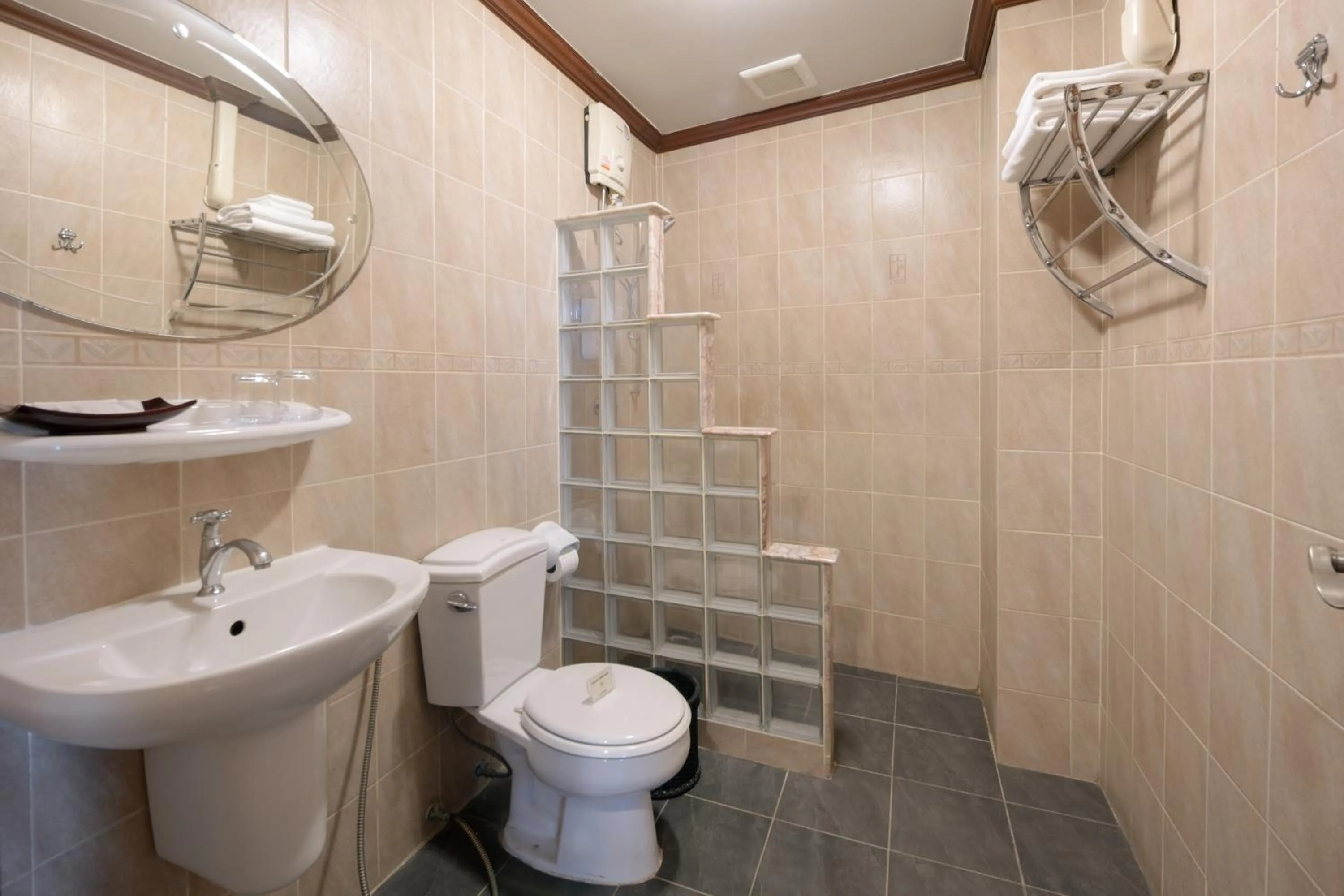 Bathroom in Erawan Phangnga Hotel, Natai Beach