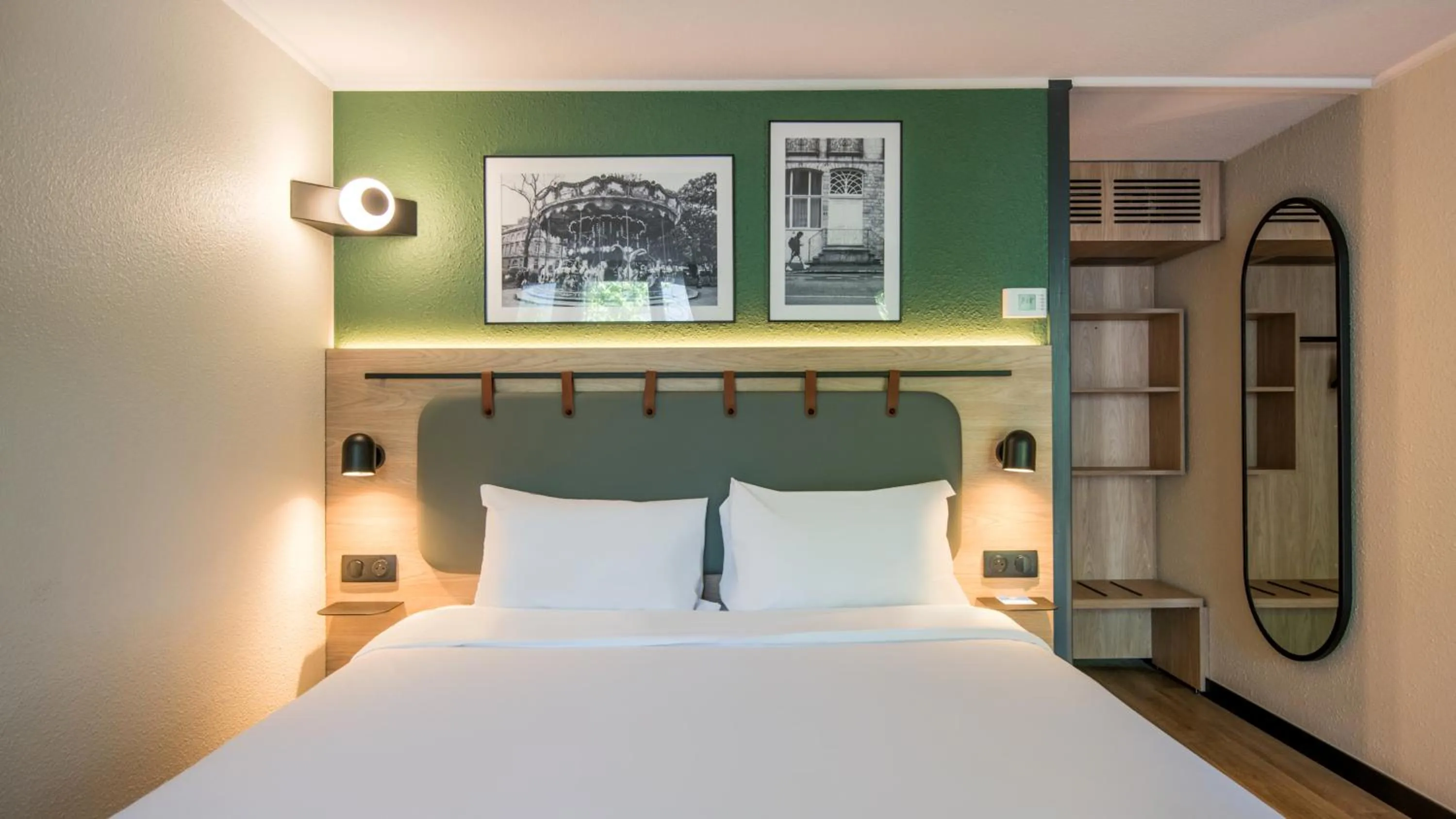 Bedroom, Bed in Campanile NATURE - Rodez