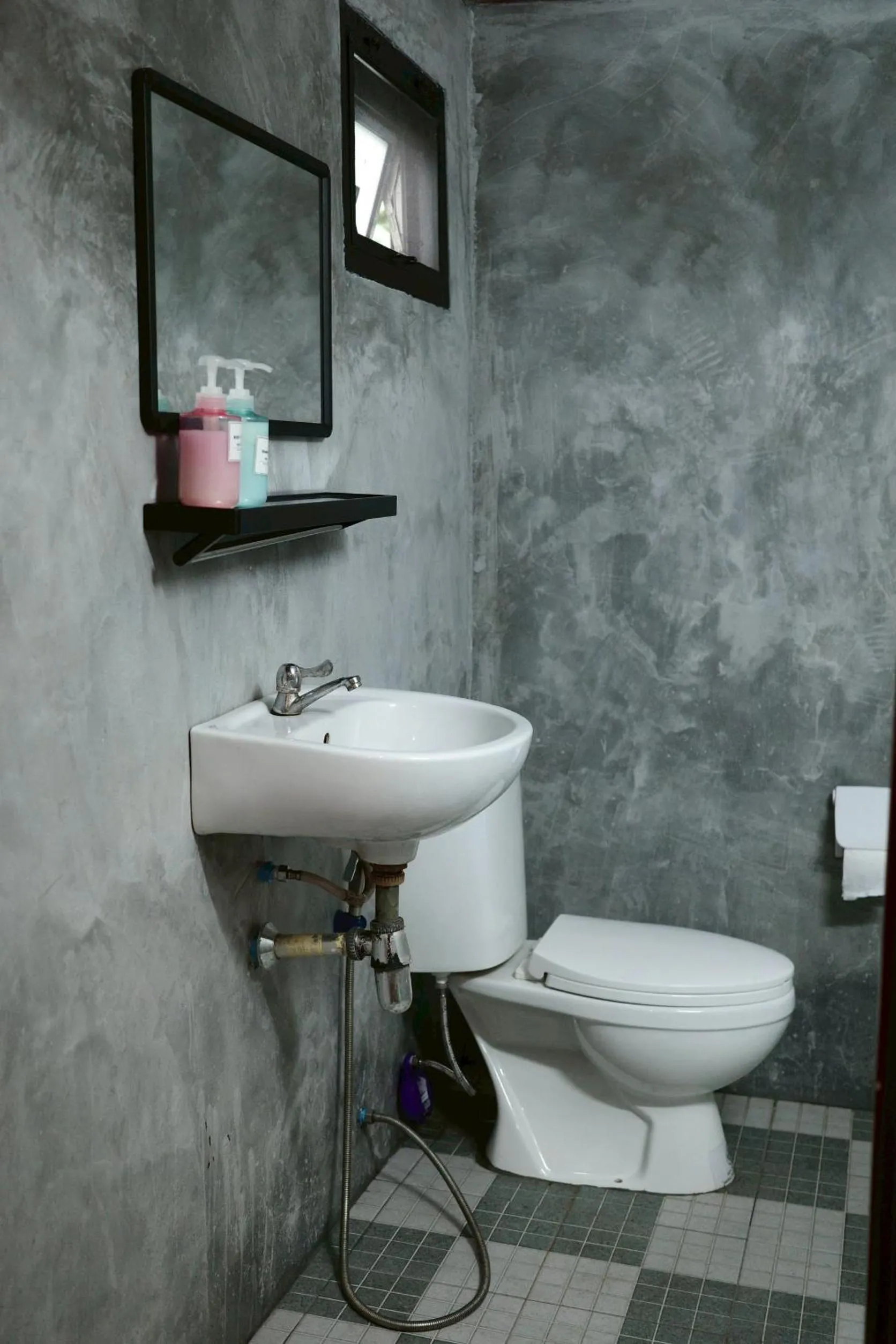 Khao Sok Green Mountain View