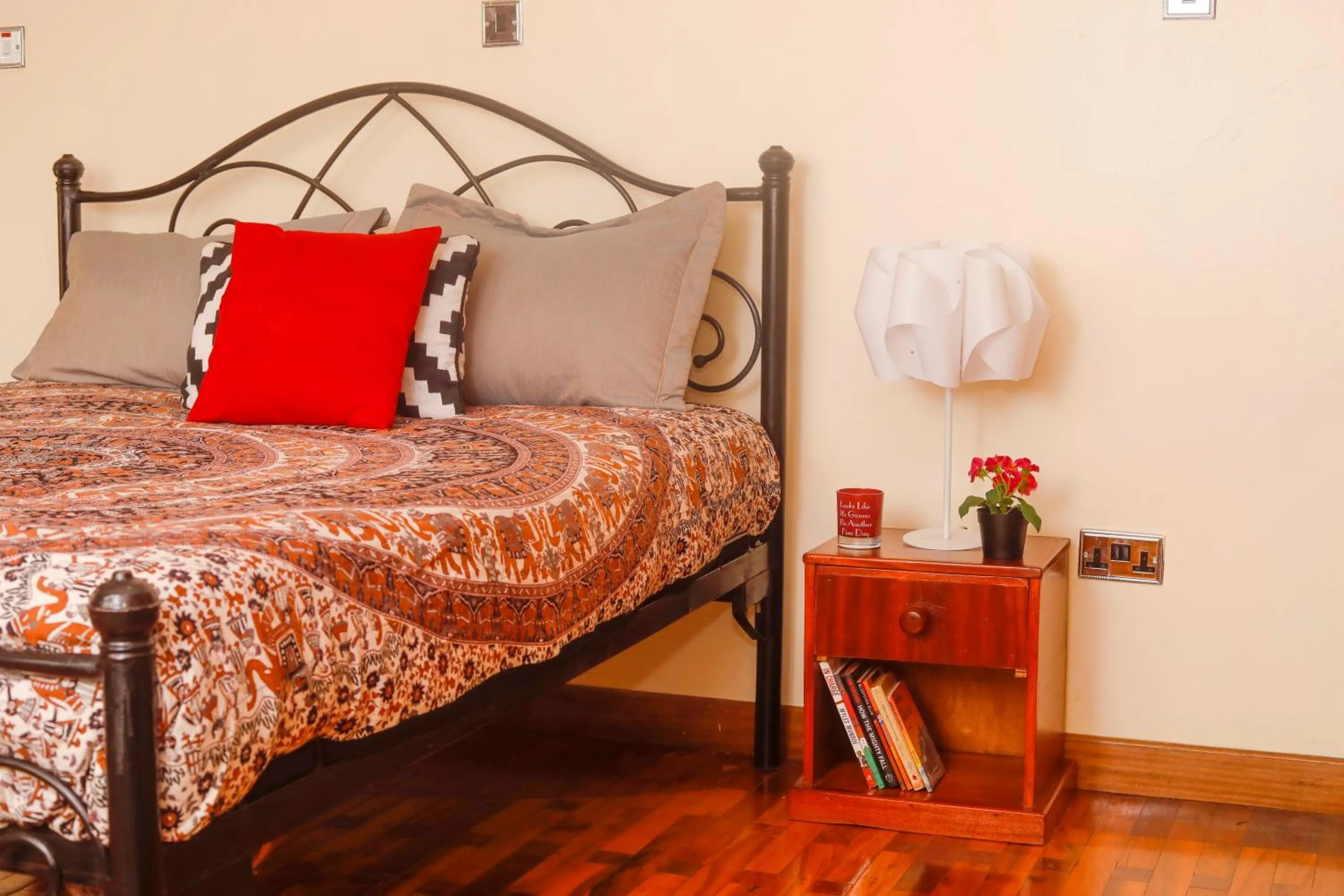 Bedroom, Bed in Sherry Homes - Kwetu