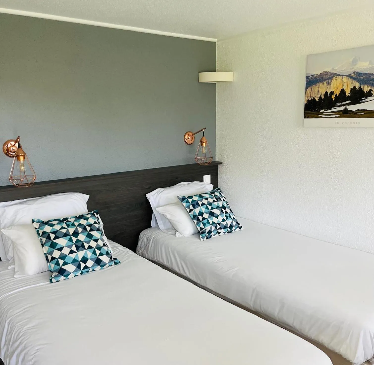 Bedroom, Bed in Le 2 By Hotel Akena - La Ferté Bernard