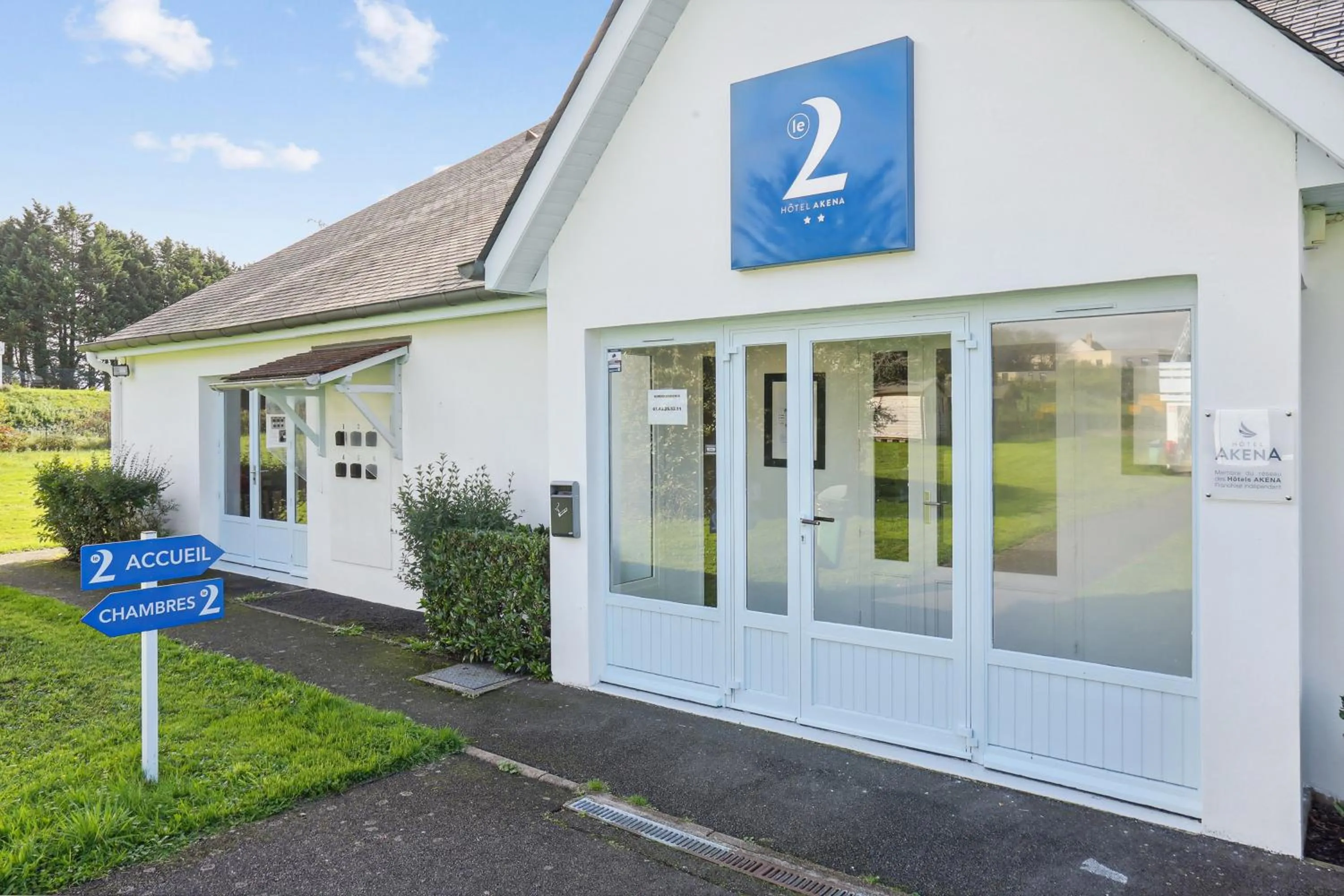 Property building in Le 2 By Hotel Akena - La Ferté Bernard